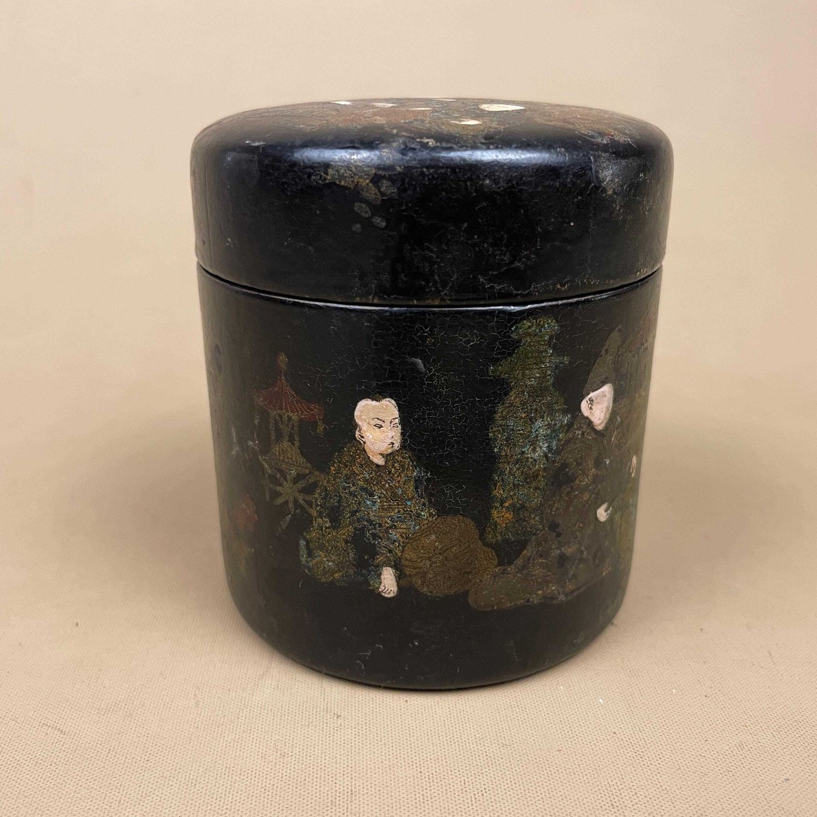 Antique Japanese Wooden Gold Black Lacquer Box Hand Painted Oriental Decorative Storage Asian Art Collectible Round Circle Lidded Lid Japan photo 61.0