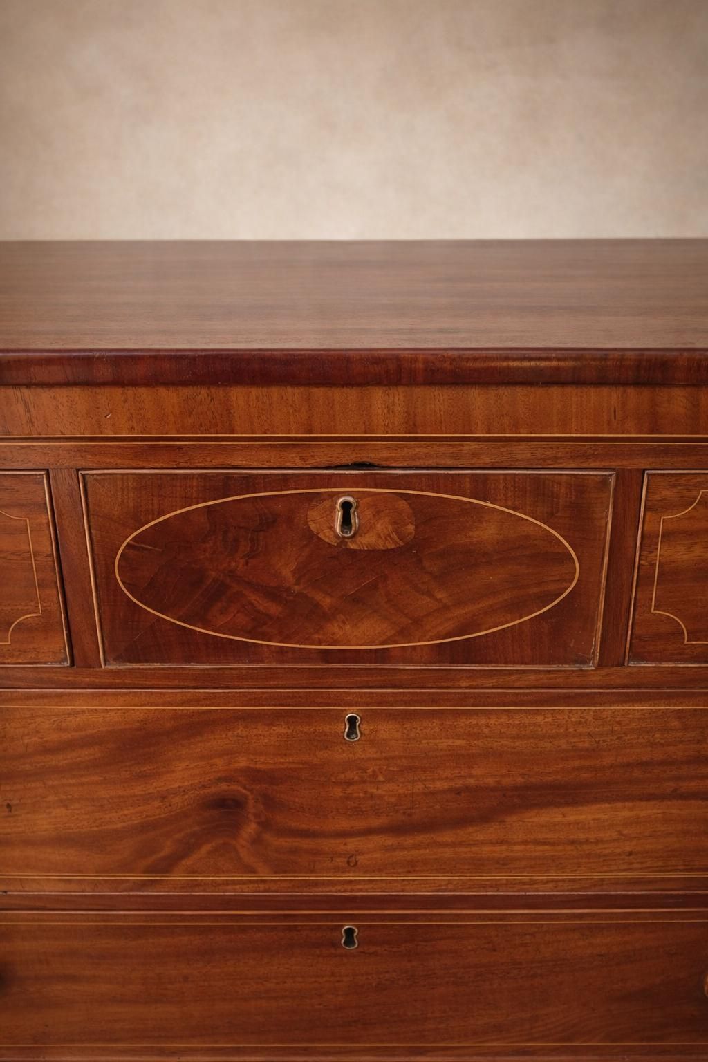Elegant Late Georgian Mahogany Chest Of Drawers With Inlaid Detail, C.1820–1840 photo furniture