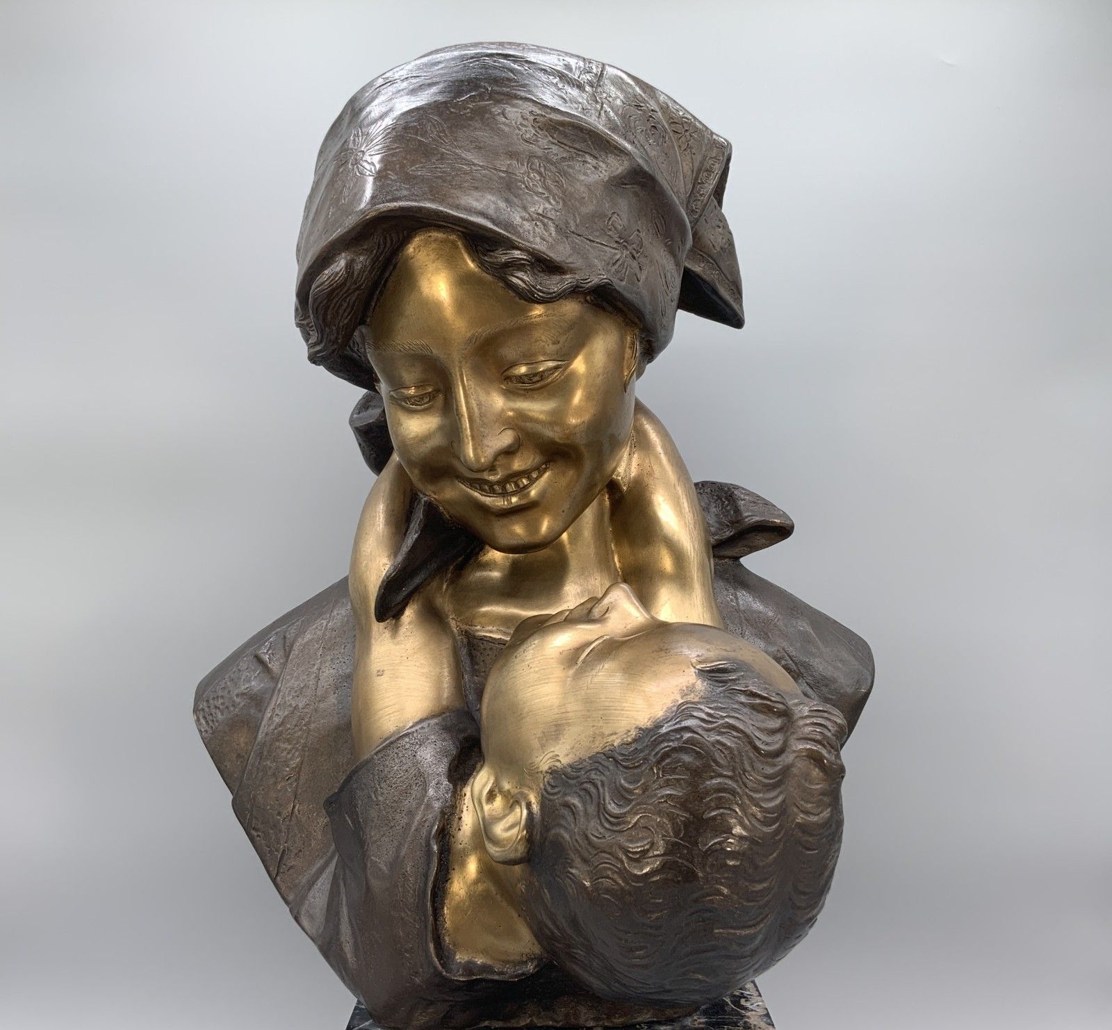 Large Bronze Sculpture 'Maternity' Mother & Child Statue After Antonio Merente photo Art