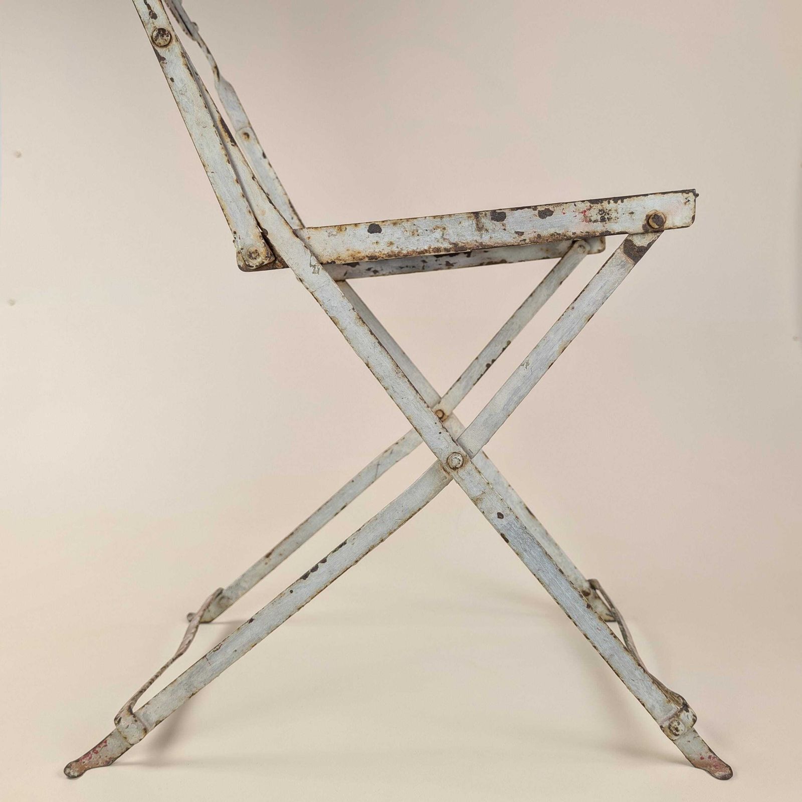 236.0 Rare Antique French Iron Folding Garden Chair With Initials Vt, Park Bistro Seating photo