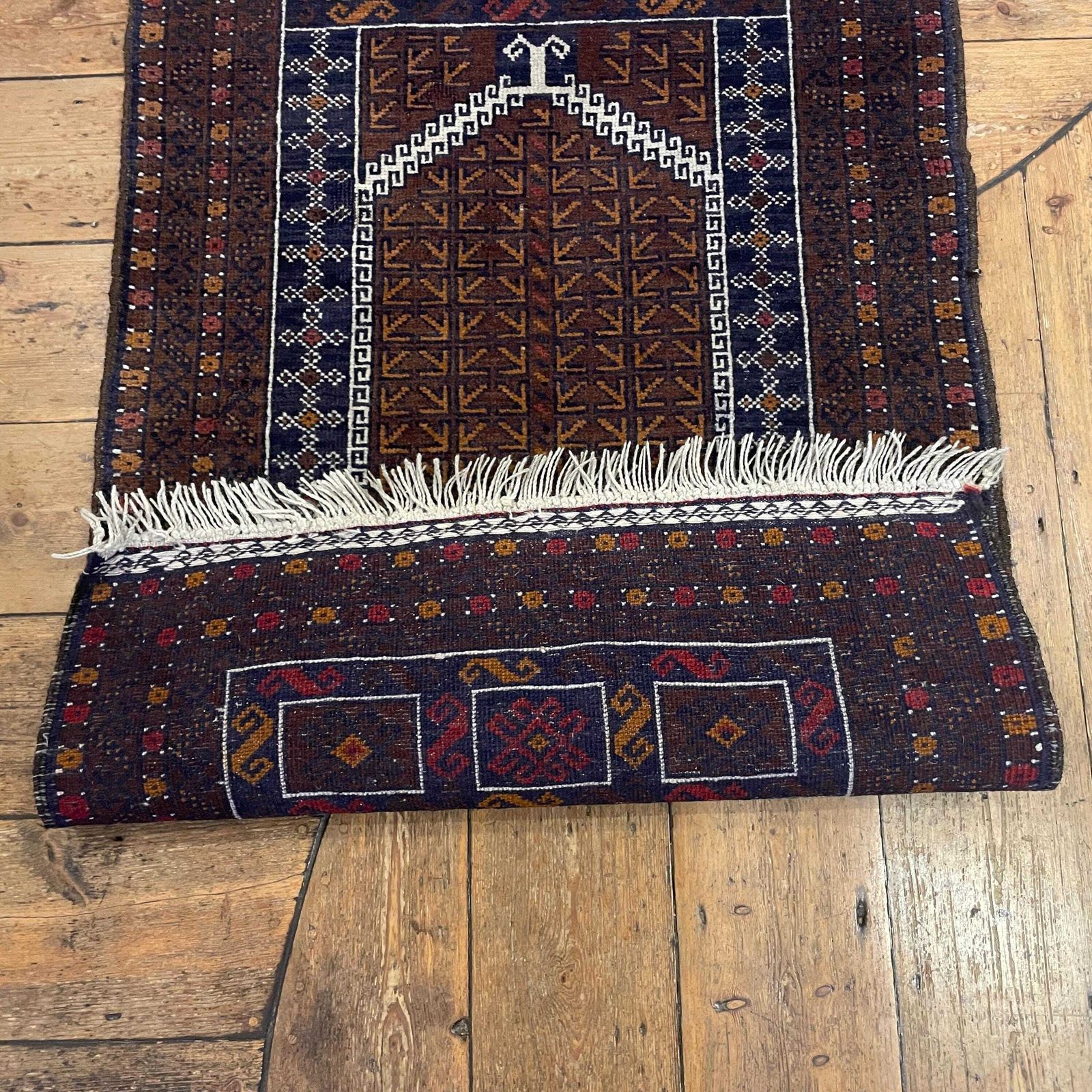 photo buy Antique Woven Rug Carpet Mat Rectangle Wool Vintage Pattern Woven Floor Hand Knotted Textile Patterned Pattern 154x79cm Earthy Brown Balouch
