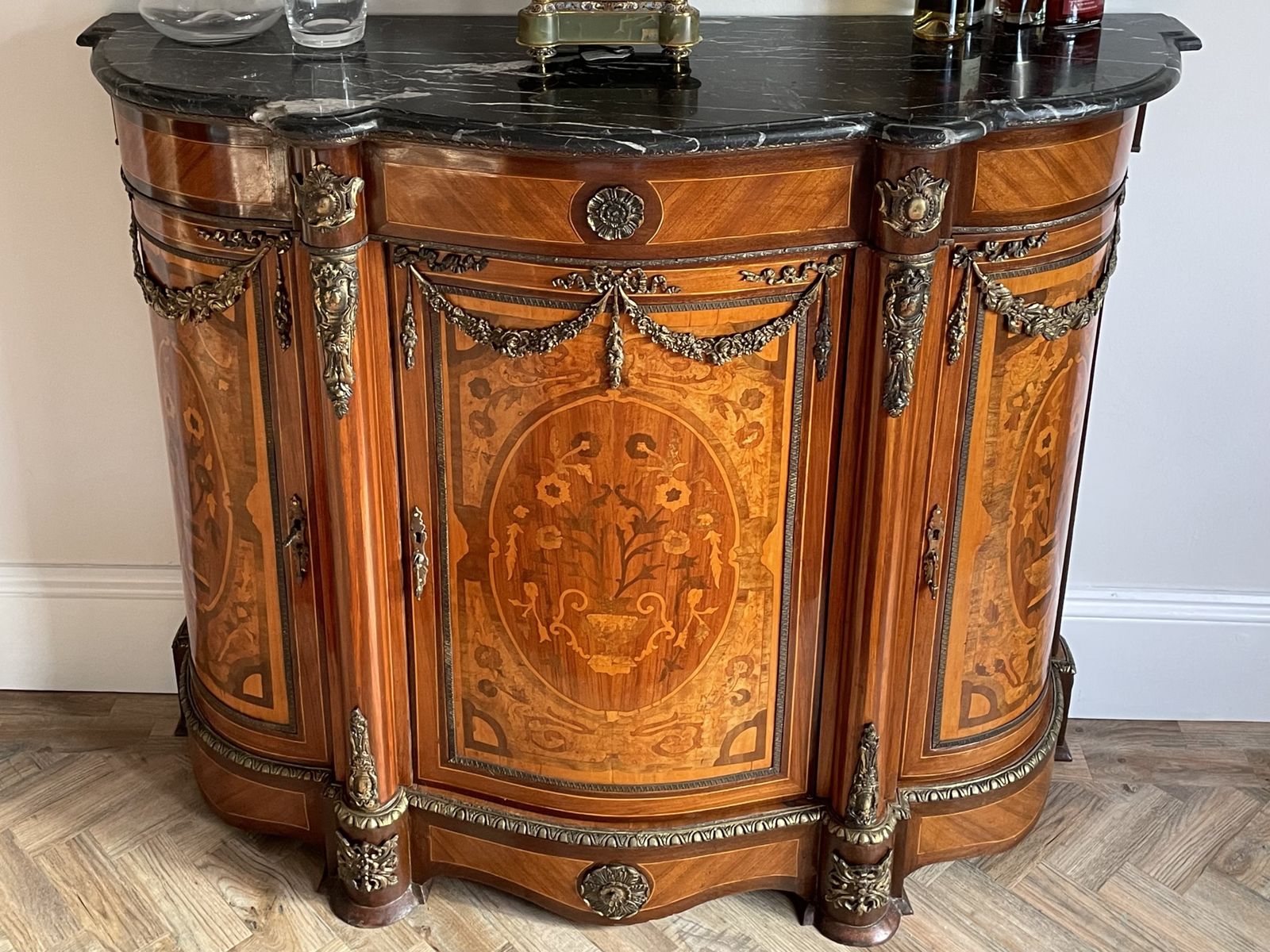 Fabulous Italian Reproduction Serpentine Shaped Marble Top Credenza photo vinterior