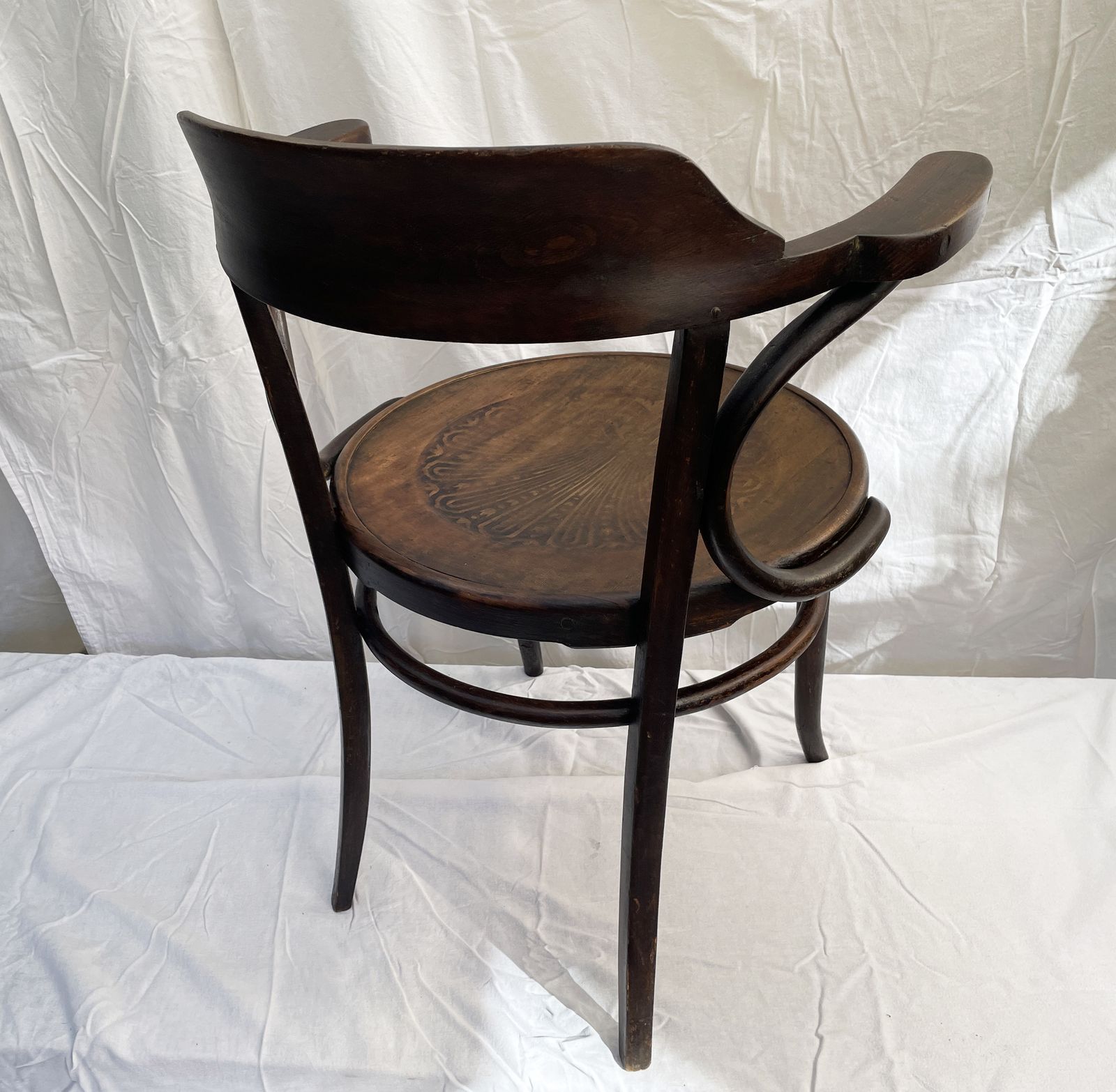 Art Nouveau Bistro Cafe Bentwood Armchair photo vinterior