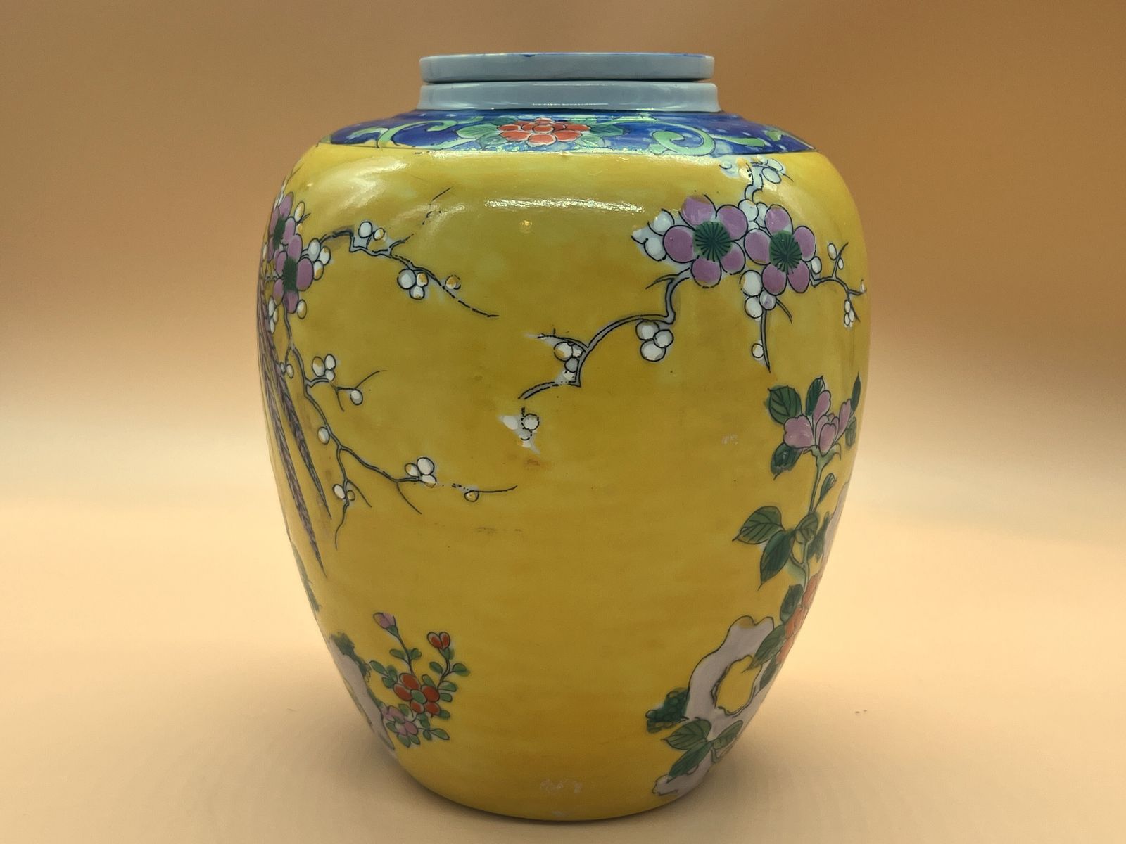 Antique Japanese Yamatoku Ware Lidded Ginger / Temple Jar, Asiatic Pheasants, Lotus And Dogwood Flowers. photo 195.0