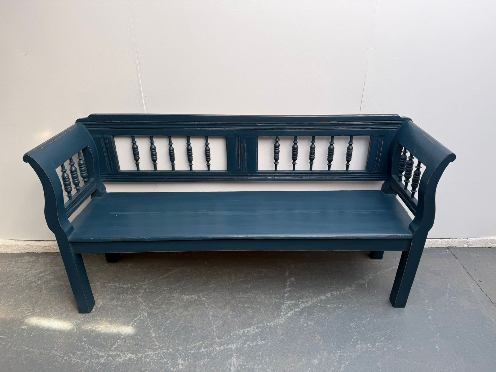 A Lovely Painted Blue Original Victorian Pine Hungarian 3 Seater Bench photo vinterior