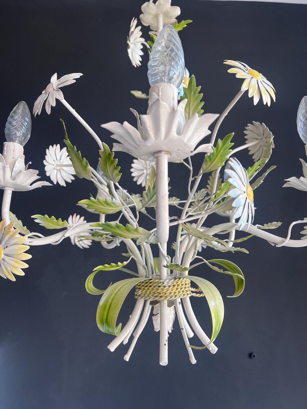 photo vinterior Vintage French Toleware Daisy Chandelier, Shabby Chic Floral Chandelier