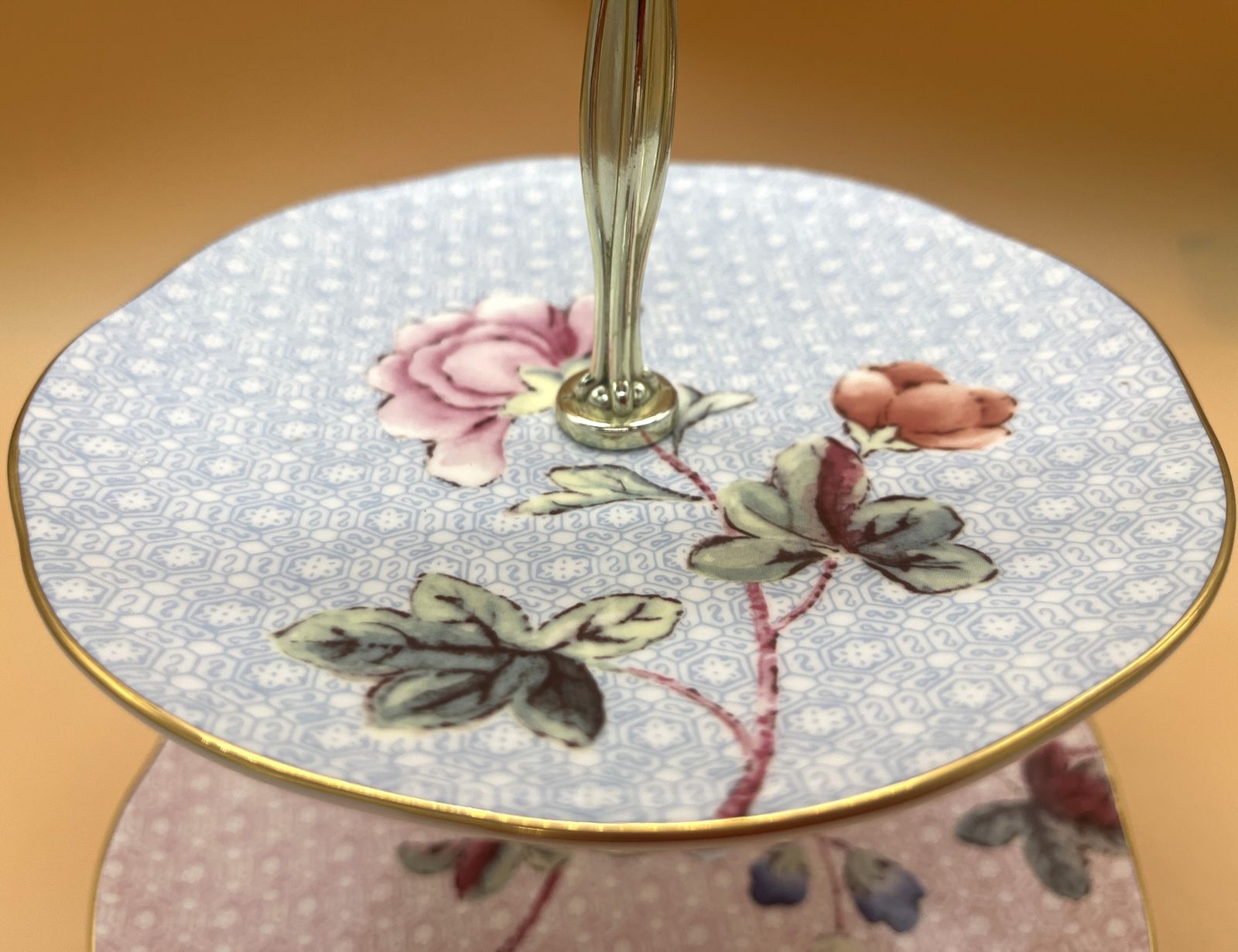 Wedgwood China 10 Piece Cuckoo Design Tea Set For 2. Teapot, 2 Cups & Saucers, A 2 Tier Cake Stand And A Sandwich Serving Tray. photo Home Decor