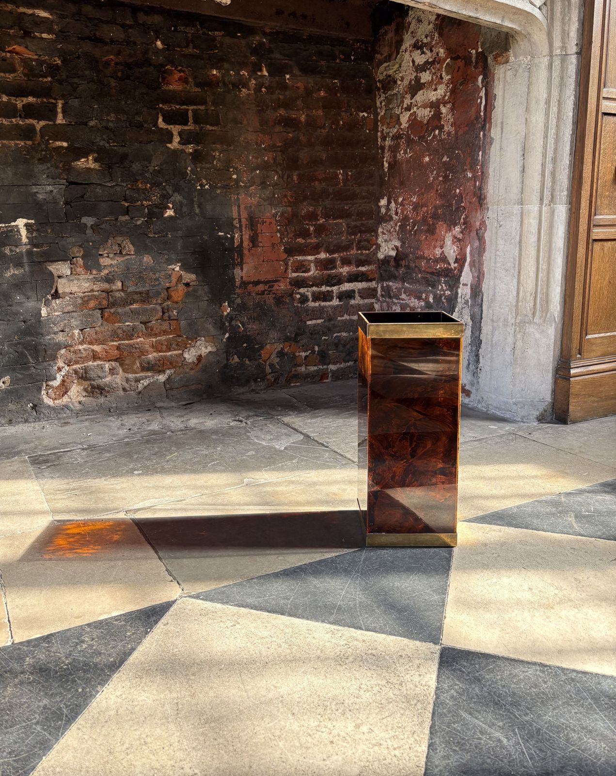 1970s Italian Tortoiseshell Effect Acrylic Umbrella Stand With Brass Trim, Attributed To Christian Dior
