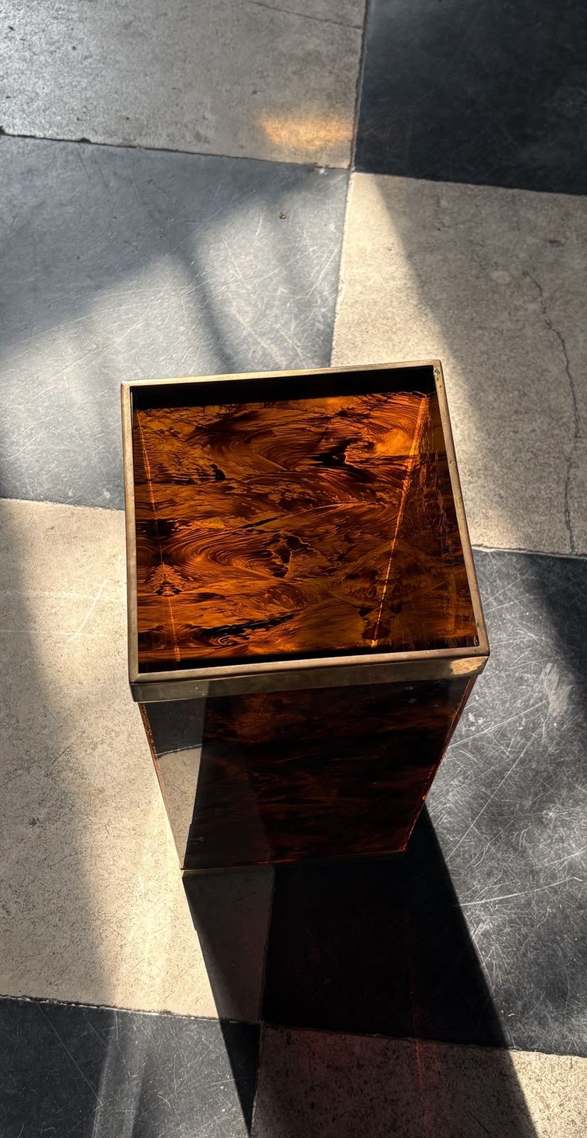 1970s Italian Tortoiseshell Effect Acrylic Umbrella Stand With Brass Trim, Attributed To Christian Dior photo Home Decor