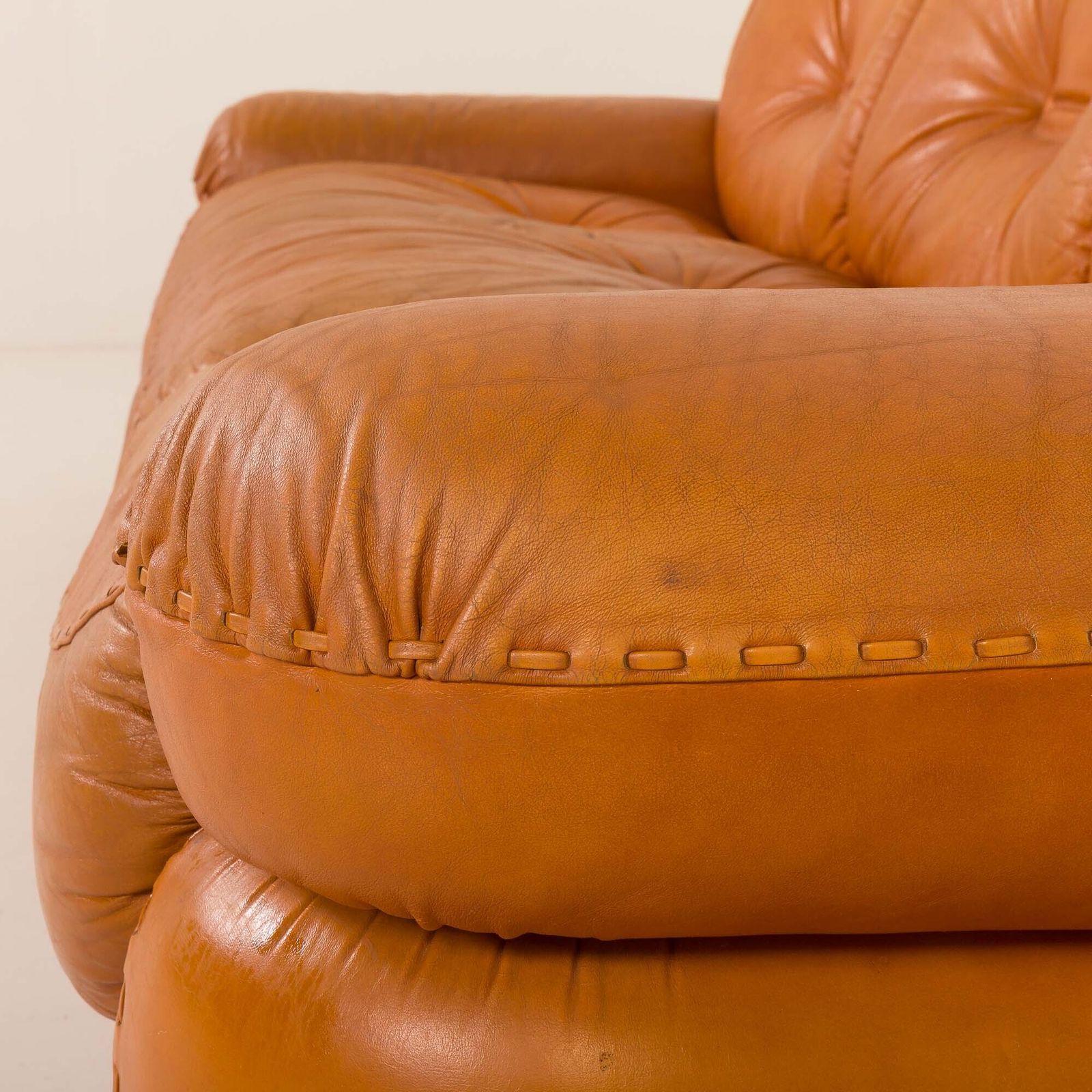 Furniture Mobil Girgi Sapporo Leather Sofa, 1970s photo