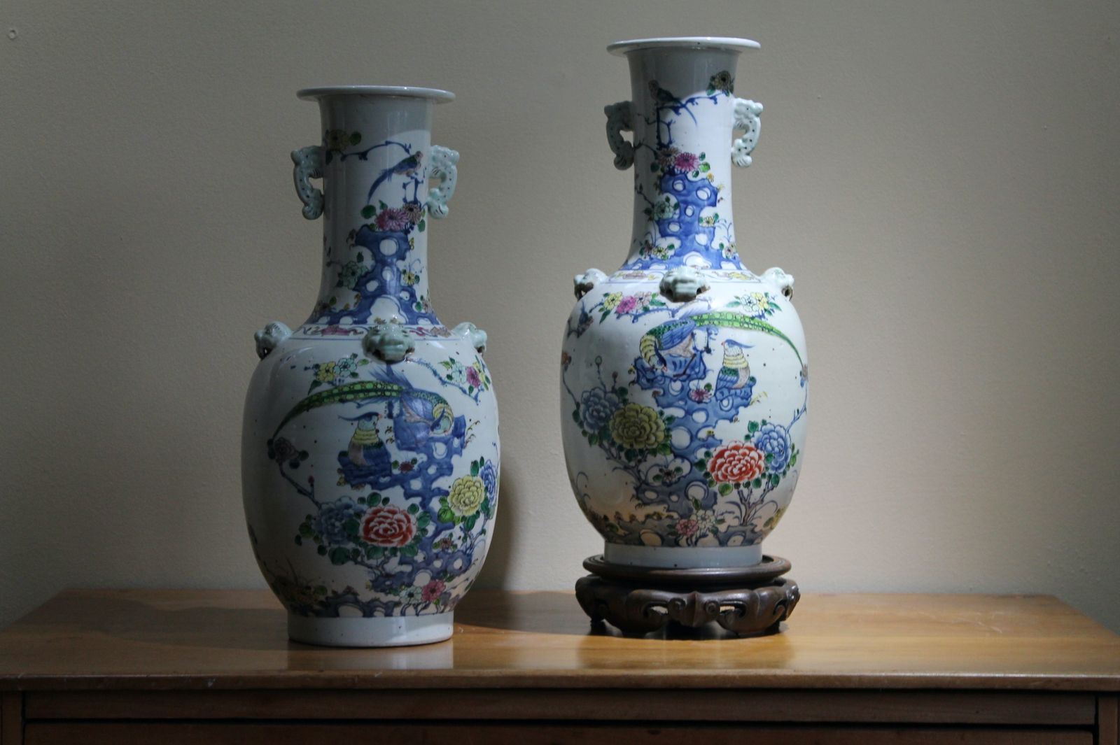 Large Antique Chinese 19/18th Century Qing Dynasty Vases Of Rouleau Form photo 1400.0