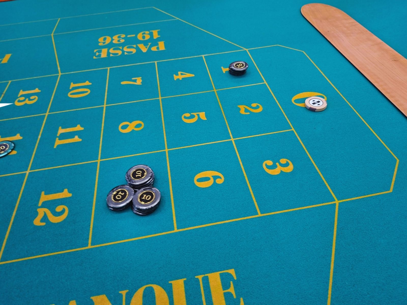 Esclusivo Tavolo Da Roulette Originale Casinò Di Venezia photo Home Decor