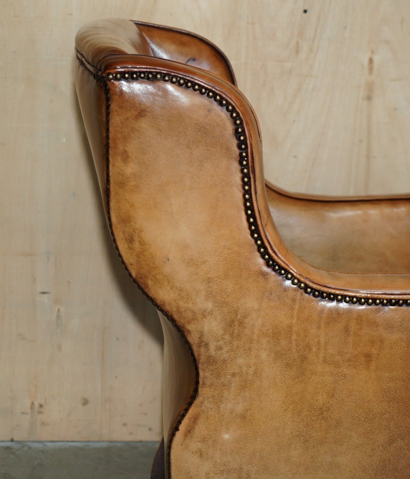 Sculptural Frame Antique Chesterfield William IV Brown Leather Library Armchair photo vintage