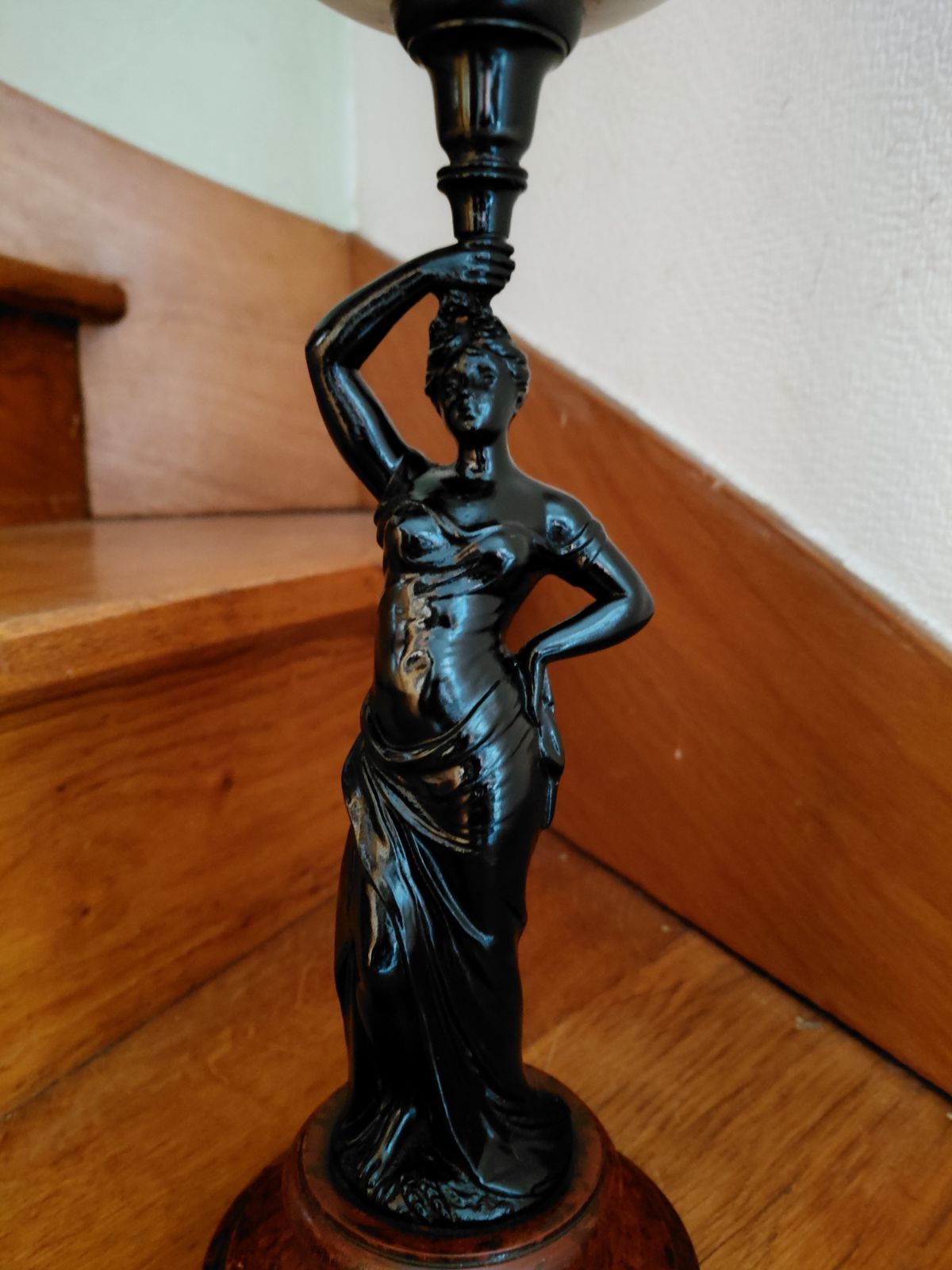 Antique French Lady Figurine Oil Lamp photo vinterior