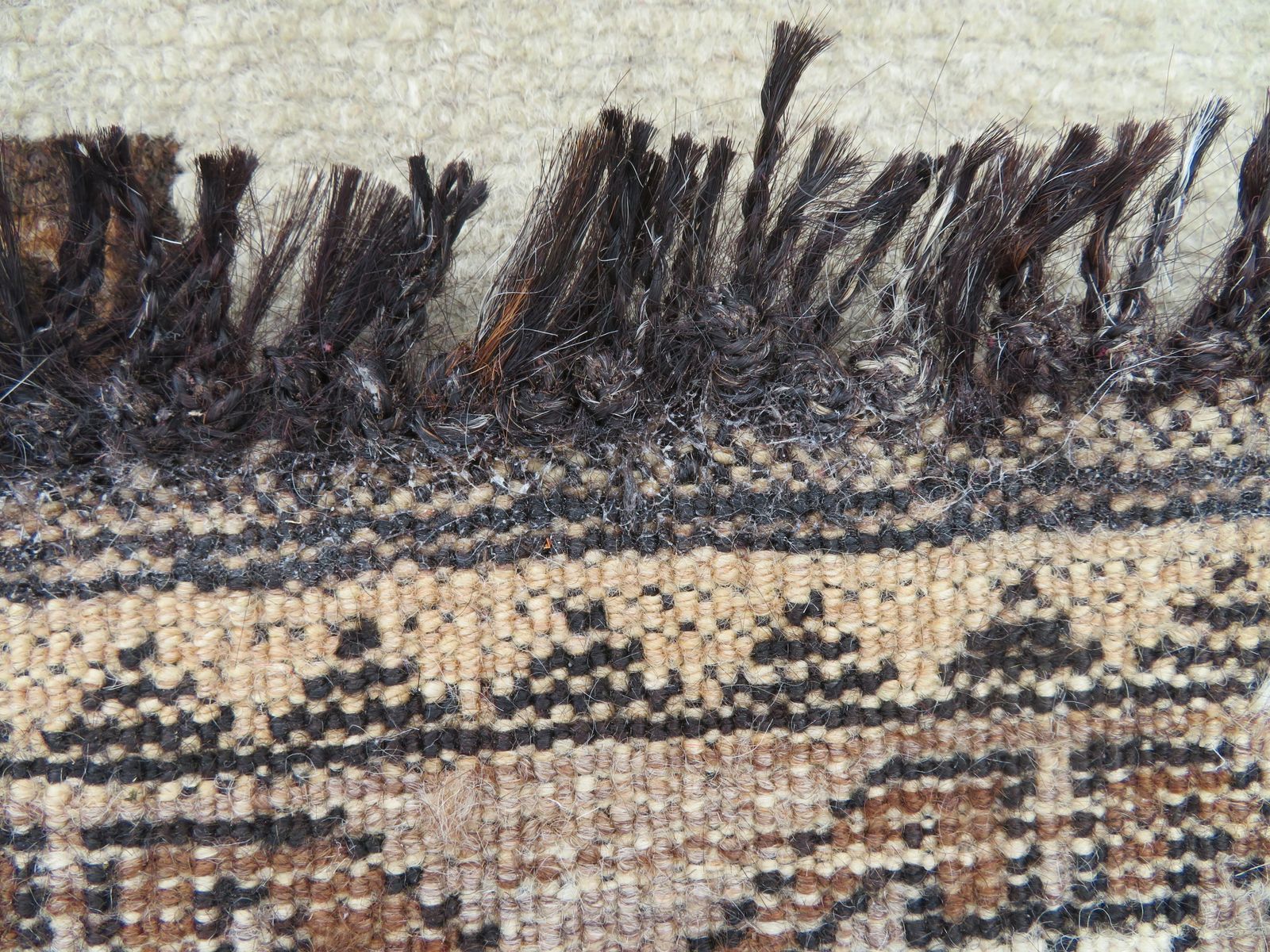 photo vinterior Antique Gabbeh Long Tribal Rug. 239cm X 117cm.