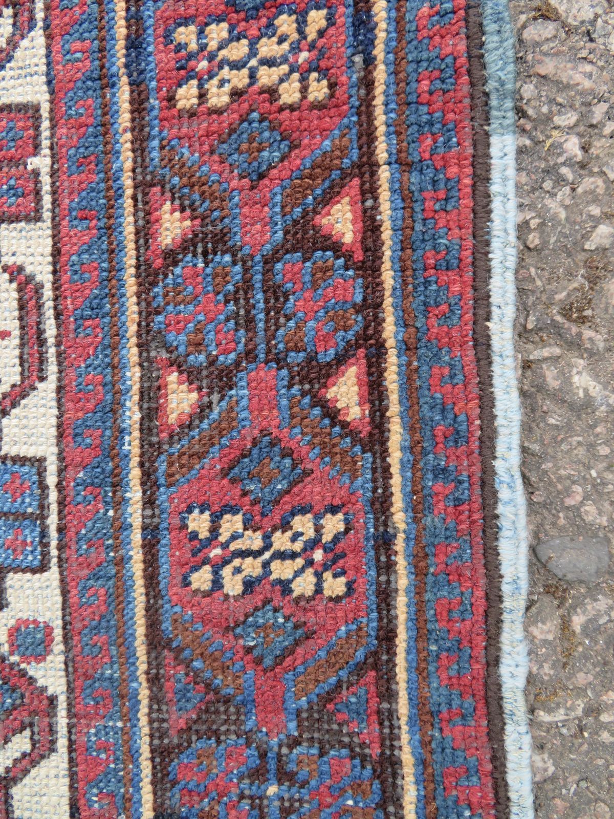 Antique Tribal Rug. 132cm X 114cm. photo buy