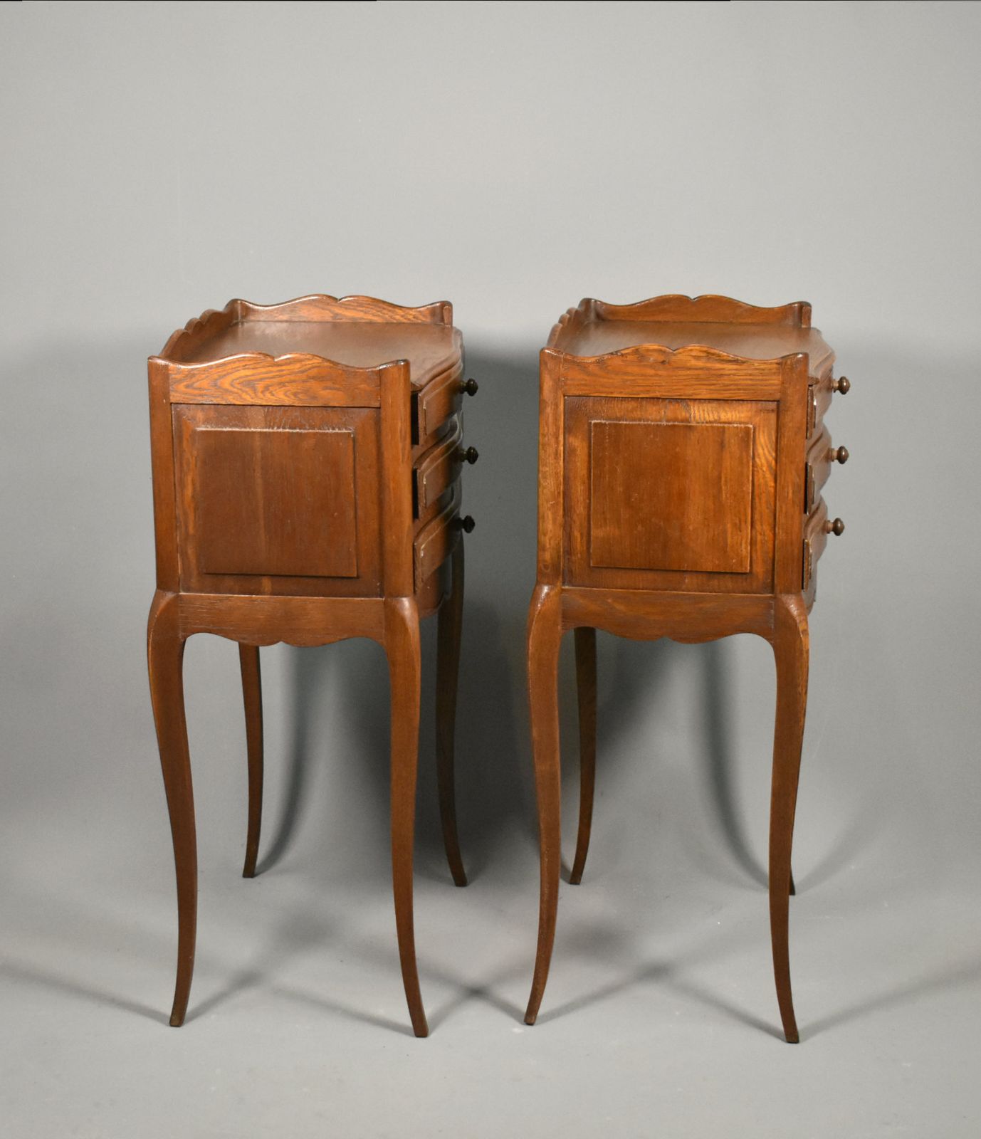 Pair Of French Oak Bedside Cabinets – Louis XVI Style, Mid Century photo vintage
