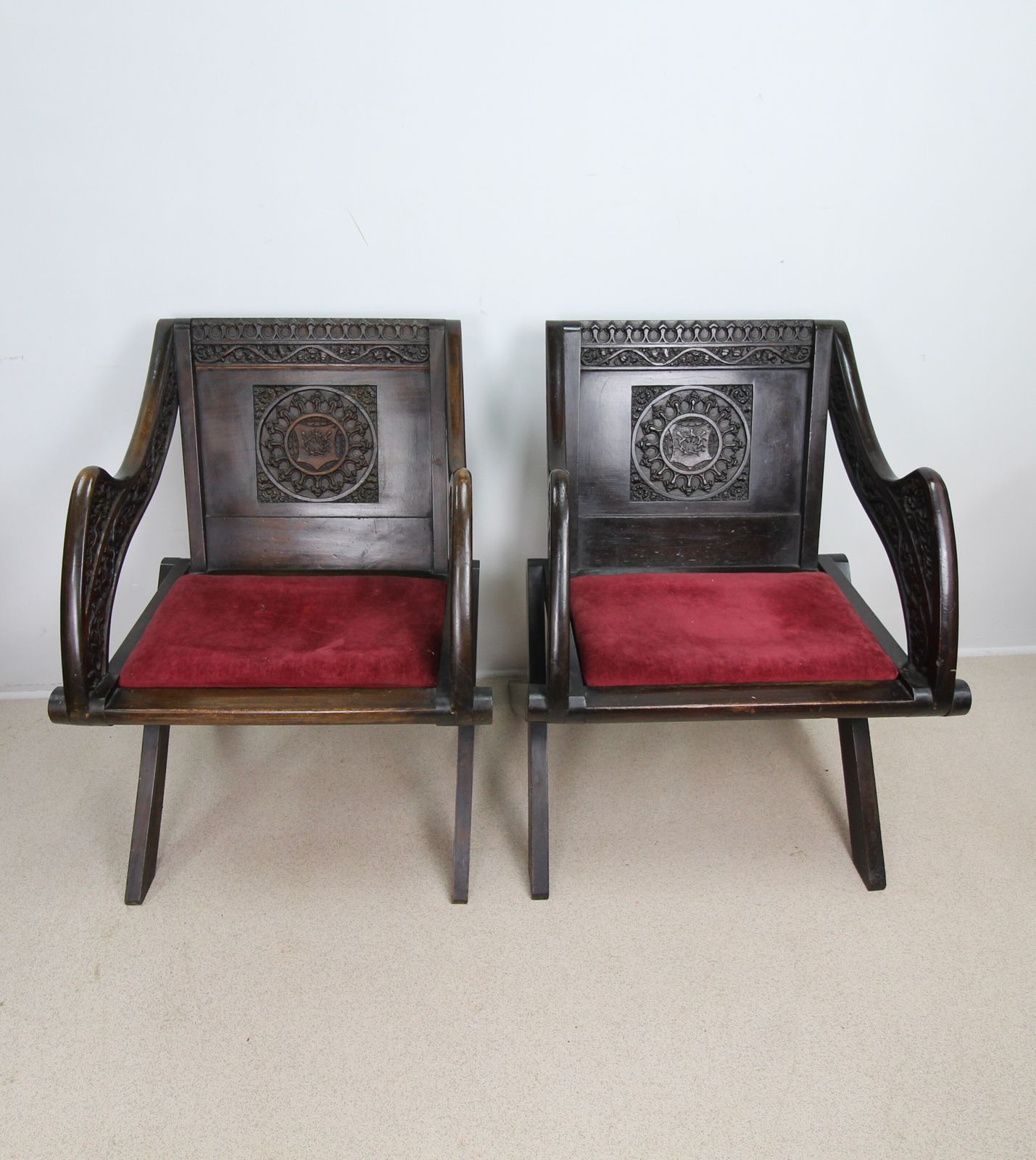 Set Of 2 Vintage Oak Glastonbury Chairs photo 950.0
