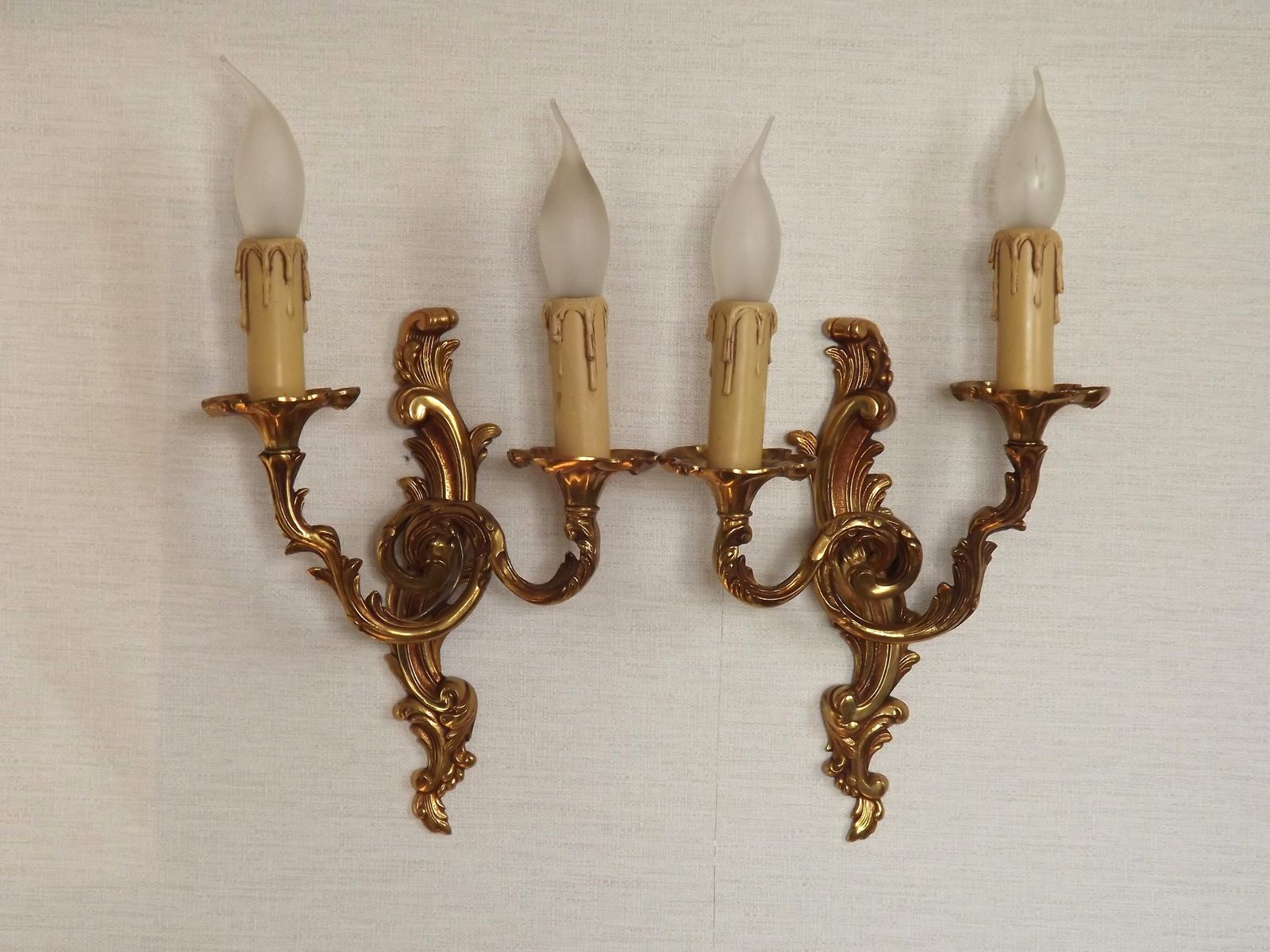 Stylish  Pair Of Vintage French Bronze Double Wall Sconces With Acanthus Leaf Detail 5765 photo 175.0