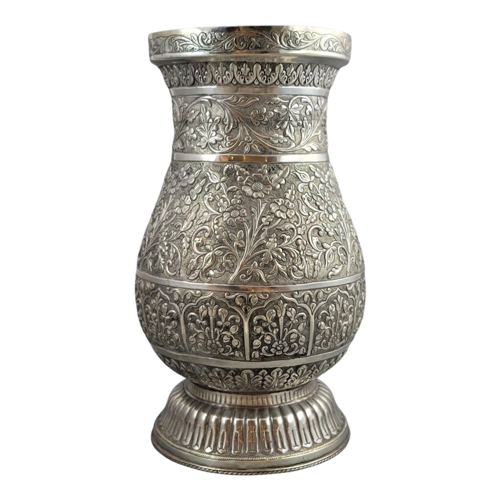 Large Indian Silver Vase Kutch Gujarat 3012g Repousse Antique Baluster Form photo Home Decor