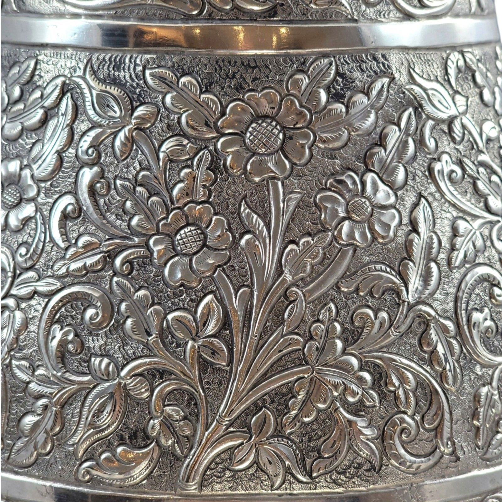 photo furniture Large Indian Silver Vase Kutch Gujarat 3012g Repousse Antique Baluster Form