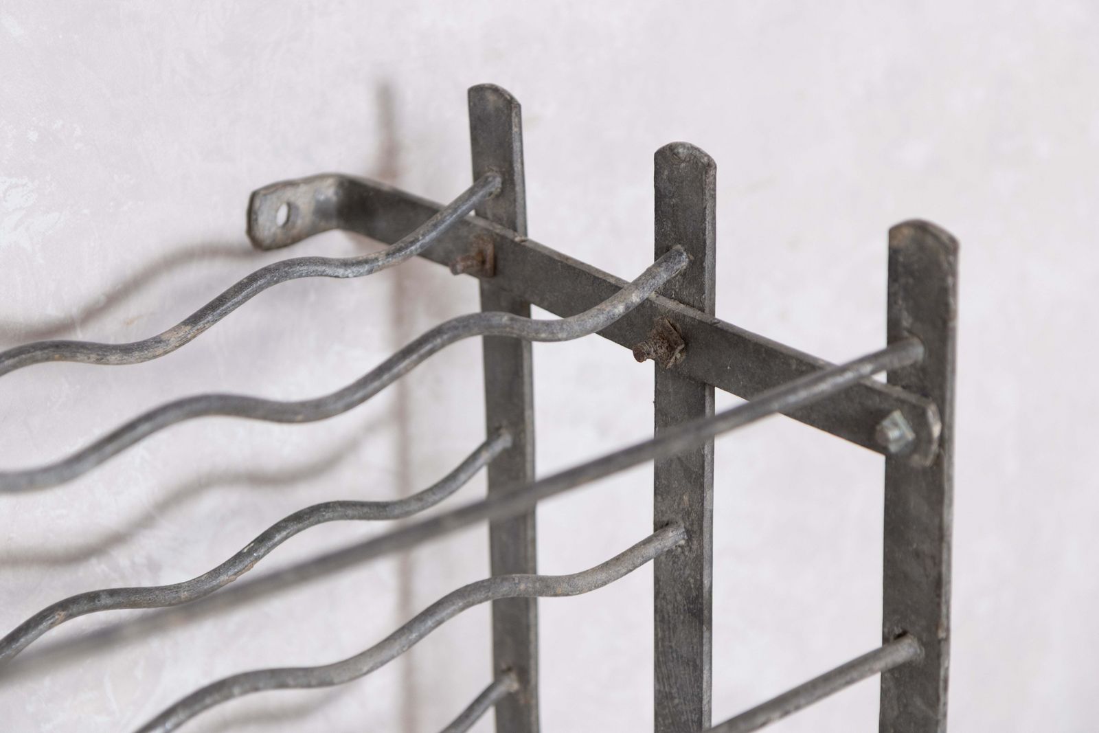 Country House Metal 135 Bottle Wine Rack photo vinterior