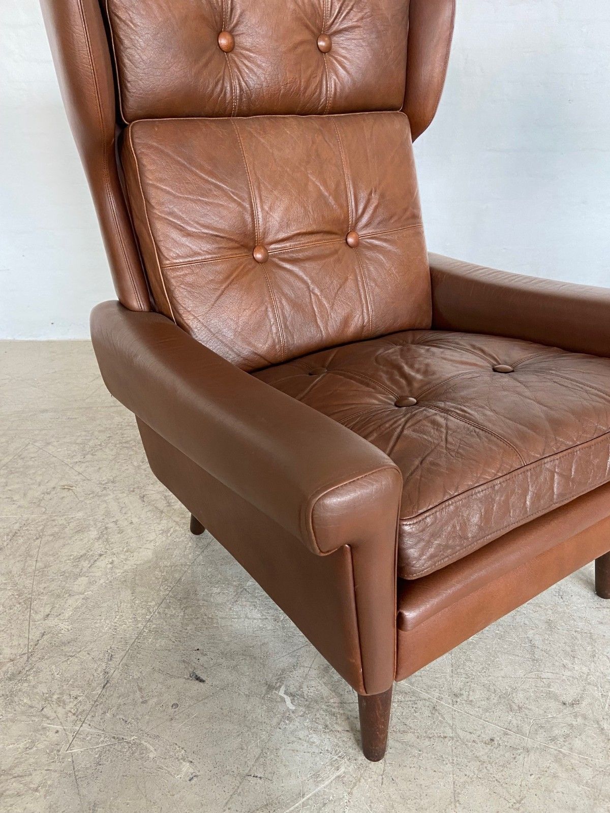 photo vinterior Vintage Danish  Retro Svend Skipper  Ear Flap Lounge Chair In  Cognac  Leather