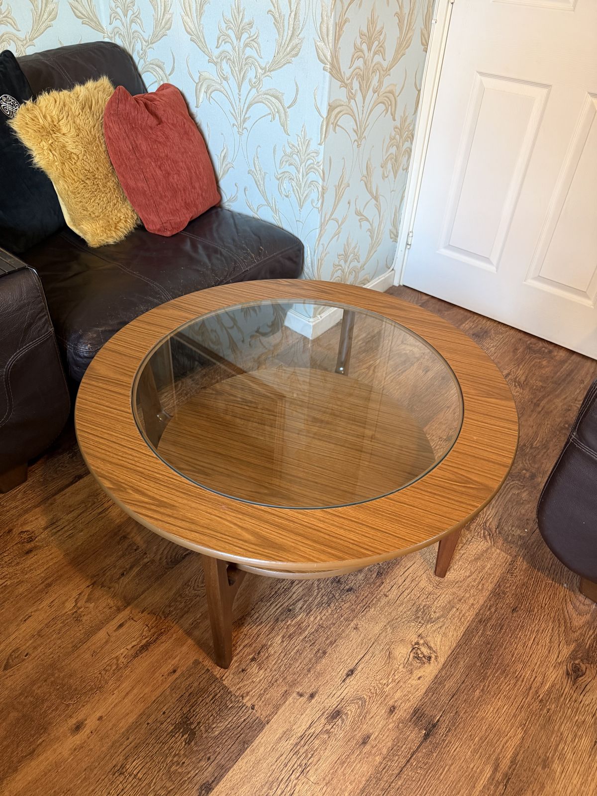 Mid Century Modern Round Coffee Table   Schreiber "Astro" Style (84cm)