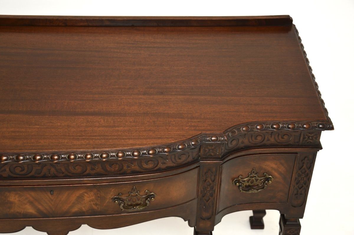 photo furniture Antique Mahogany Console / Server Table