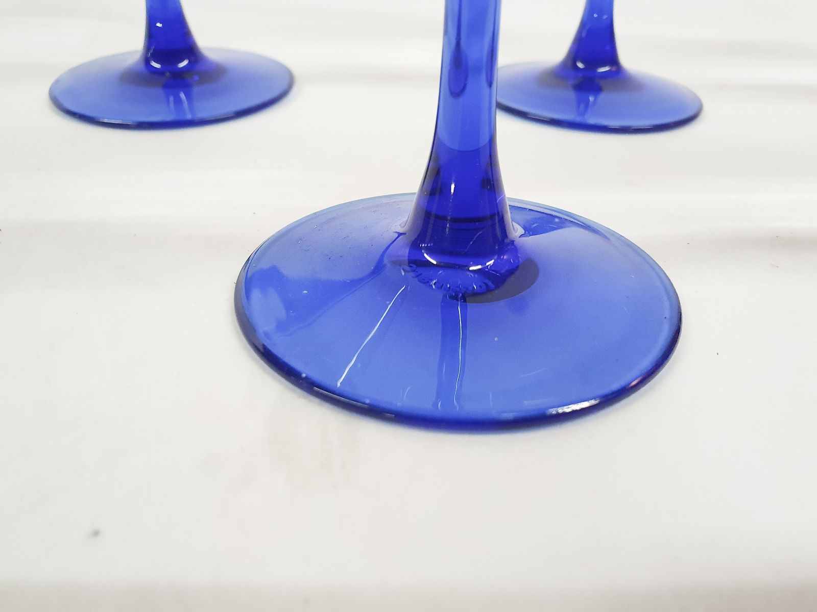 Set Van 5 Vintage Blauwe Wijnglazen Van Luminarc, Frankrijk, Ca. Jaren 1960 photo Woonaccessoires