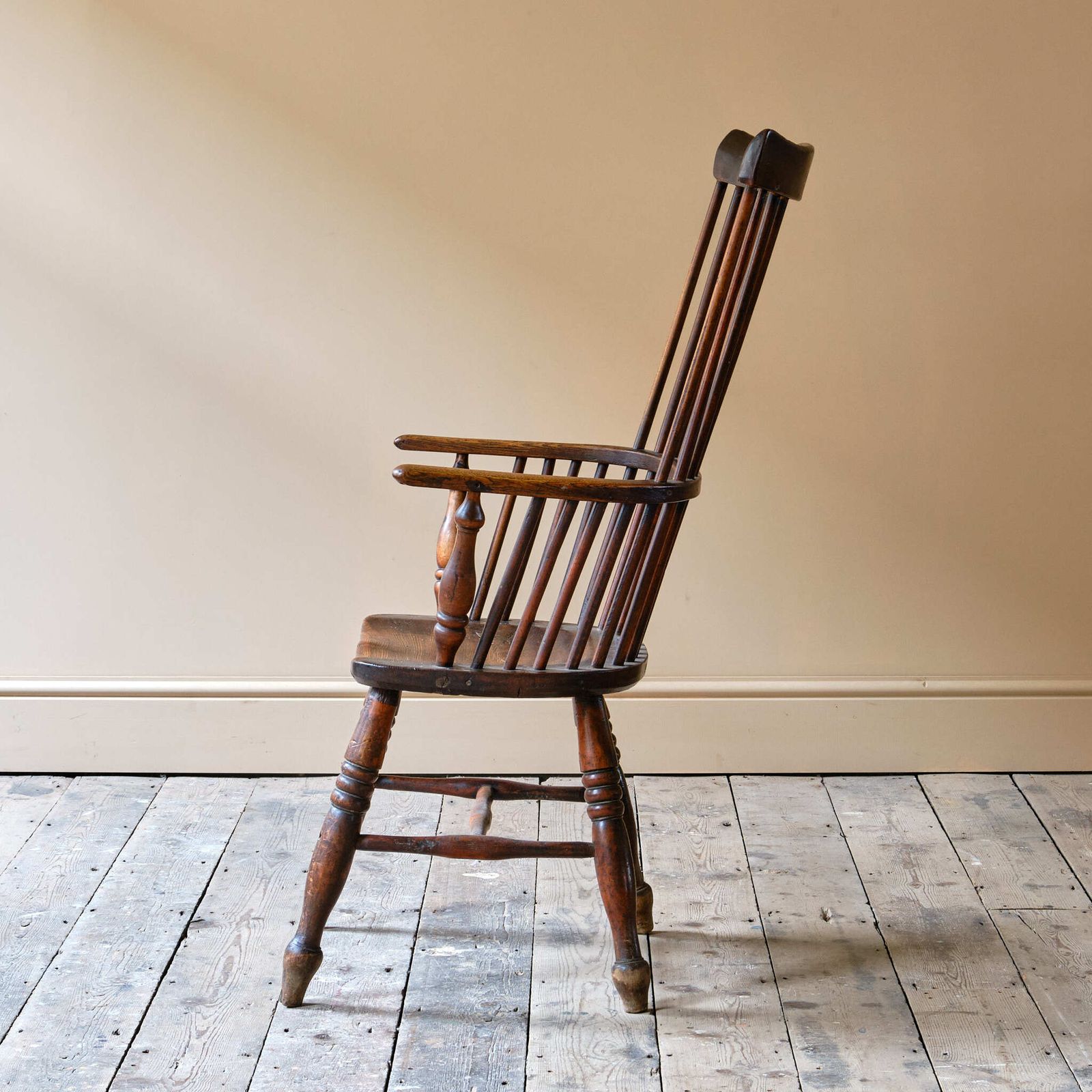 Georgian Comb Back Windsor Chair photo vintage