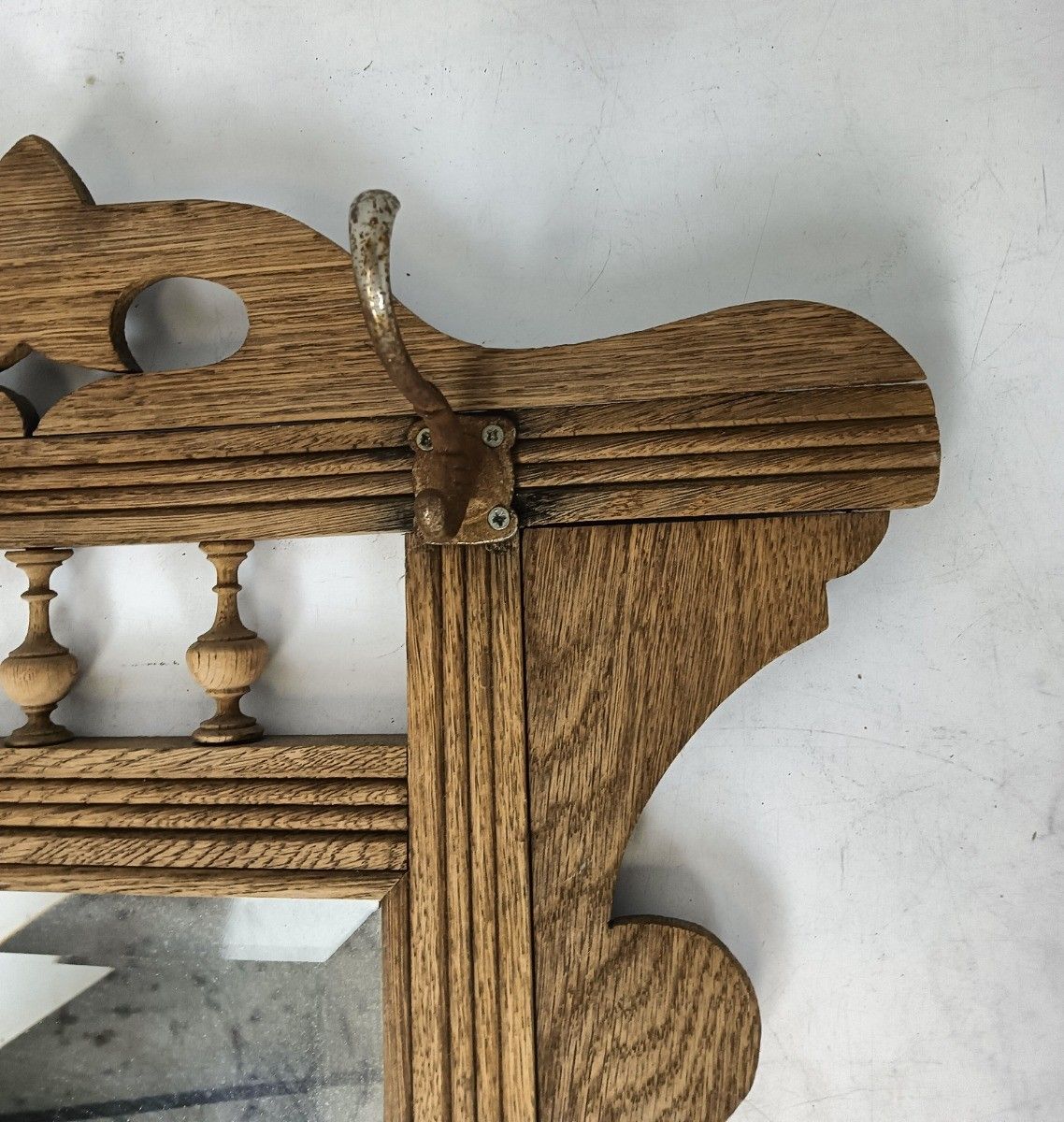 Antique Comb Wall Hanging Cabinet Mirror Hallway Shaving Cabinet Hooks photo vinterior