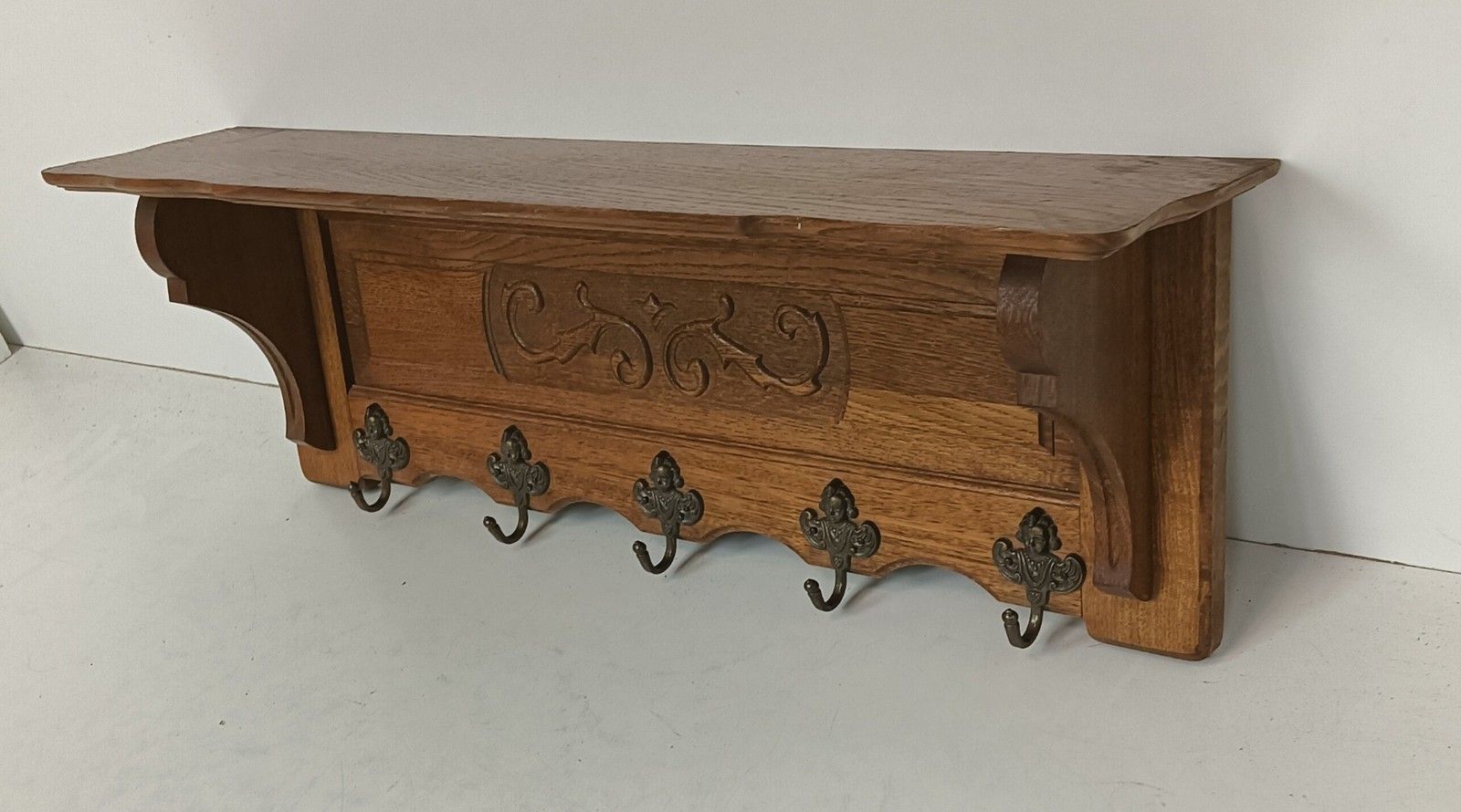Small Vintage Carved Wooden Ornate Coat Hat Kitchen Rack Modernist Lovely photo 161.0