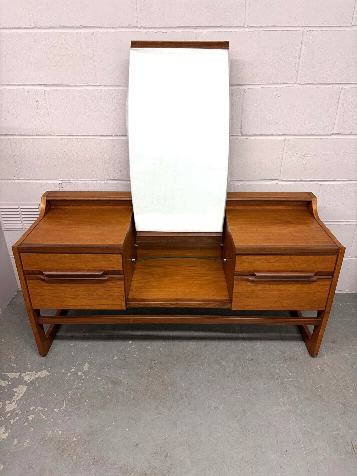 photo furniture Meredew Mid Century Teak Dressing Table