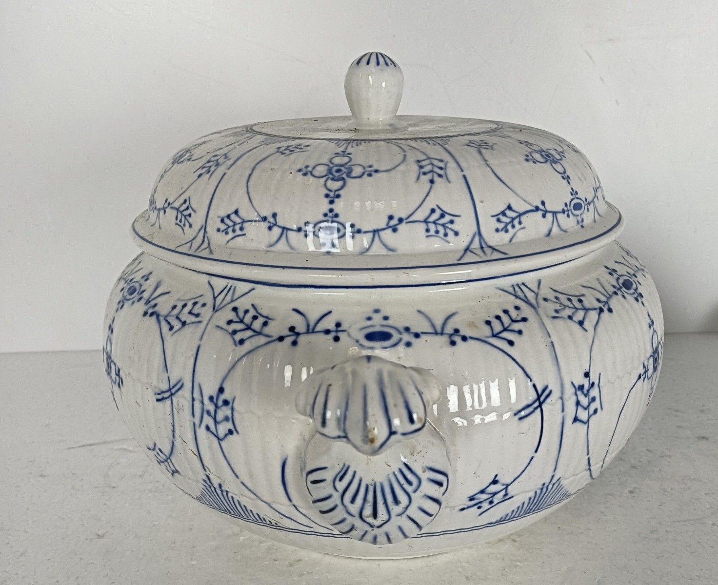 Antique Boch Maastricht Soup Tureen Dish With Ladle Marked Copenhagen Motive photo 161.0