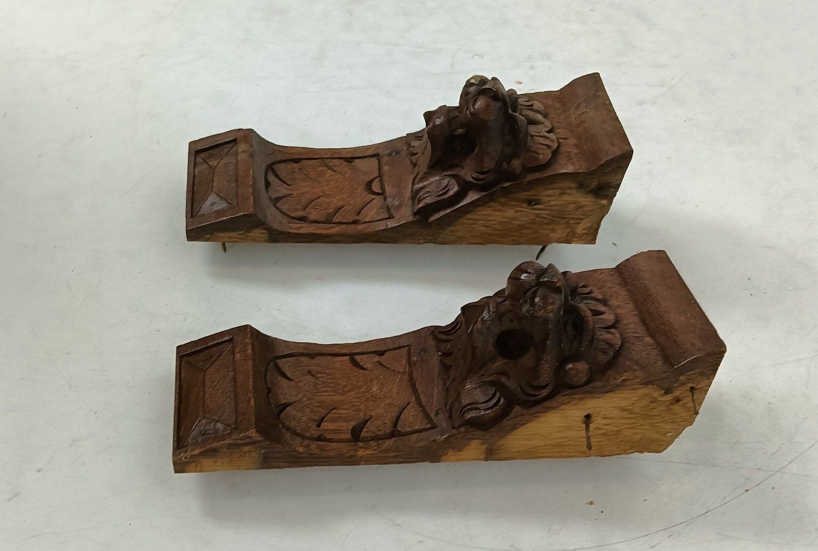 Large Antique Couple Corbels Hand Carved Wood Architectural Reclaimed Lion Heads photo 161.0