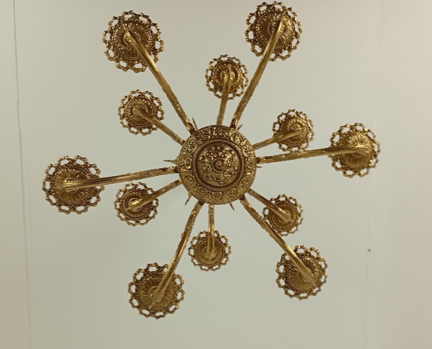 Vintage Spanish Revival Chandelier 12 Arm Lights Brass Gorgeous Ornate Ceiling F photo vinterior
