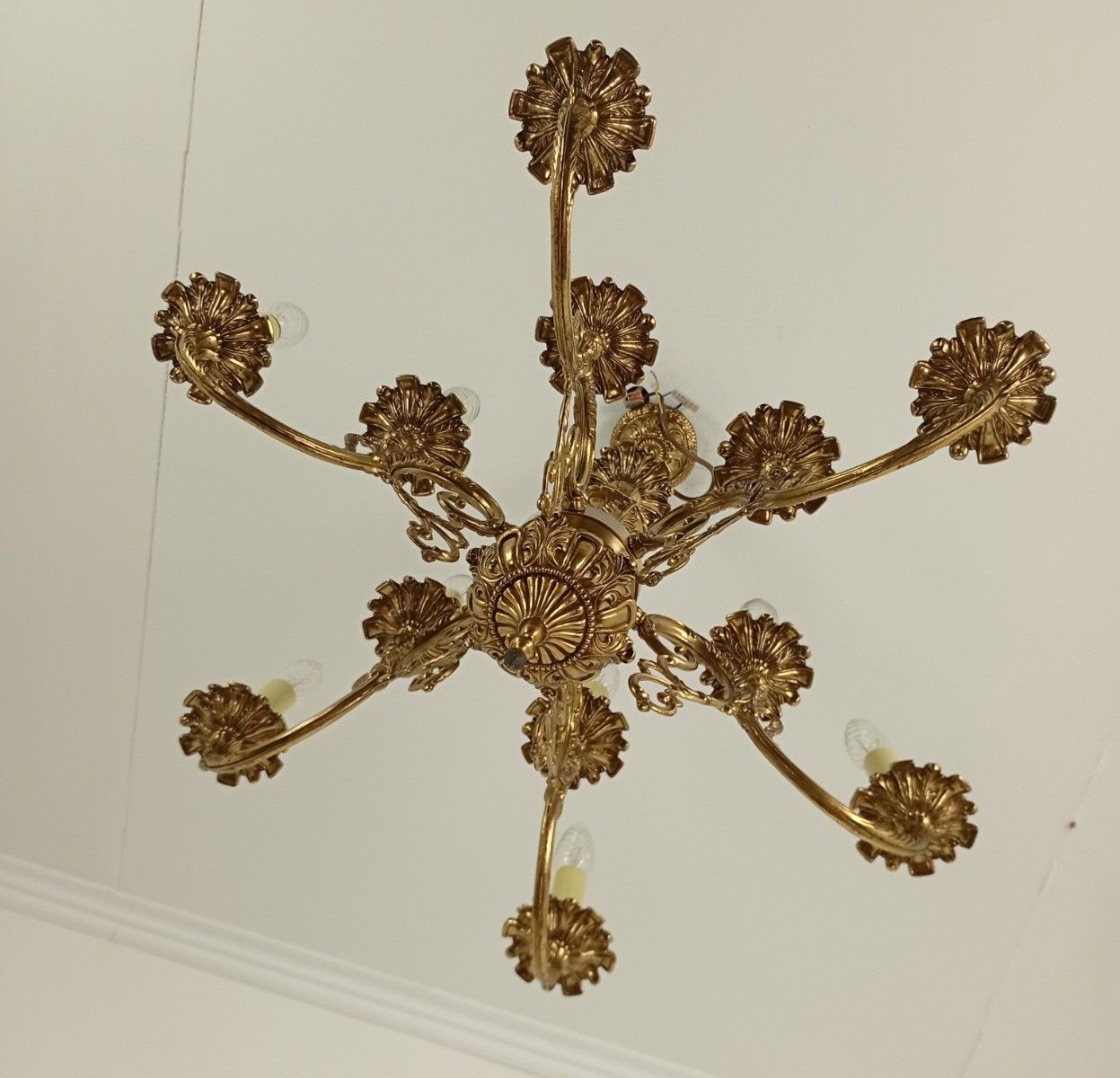 Gorgeous Spanish Revival Brass Chandelier  12 Arm Lights Vintage Ornate Ceiling photo for sale