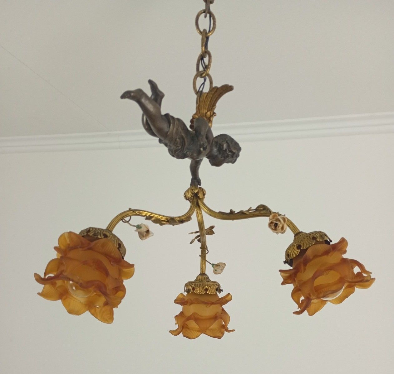 Lighting Gorgeous Vintage Chandelier Fixture With 3 Arms Angels With Large Wings Bronze W photo