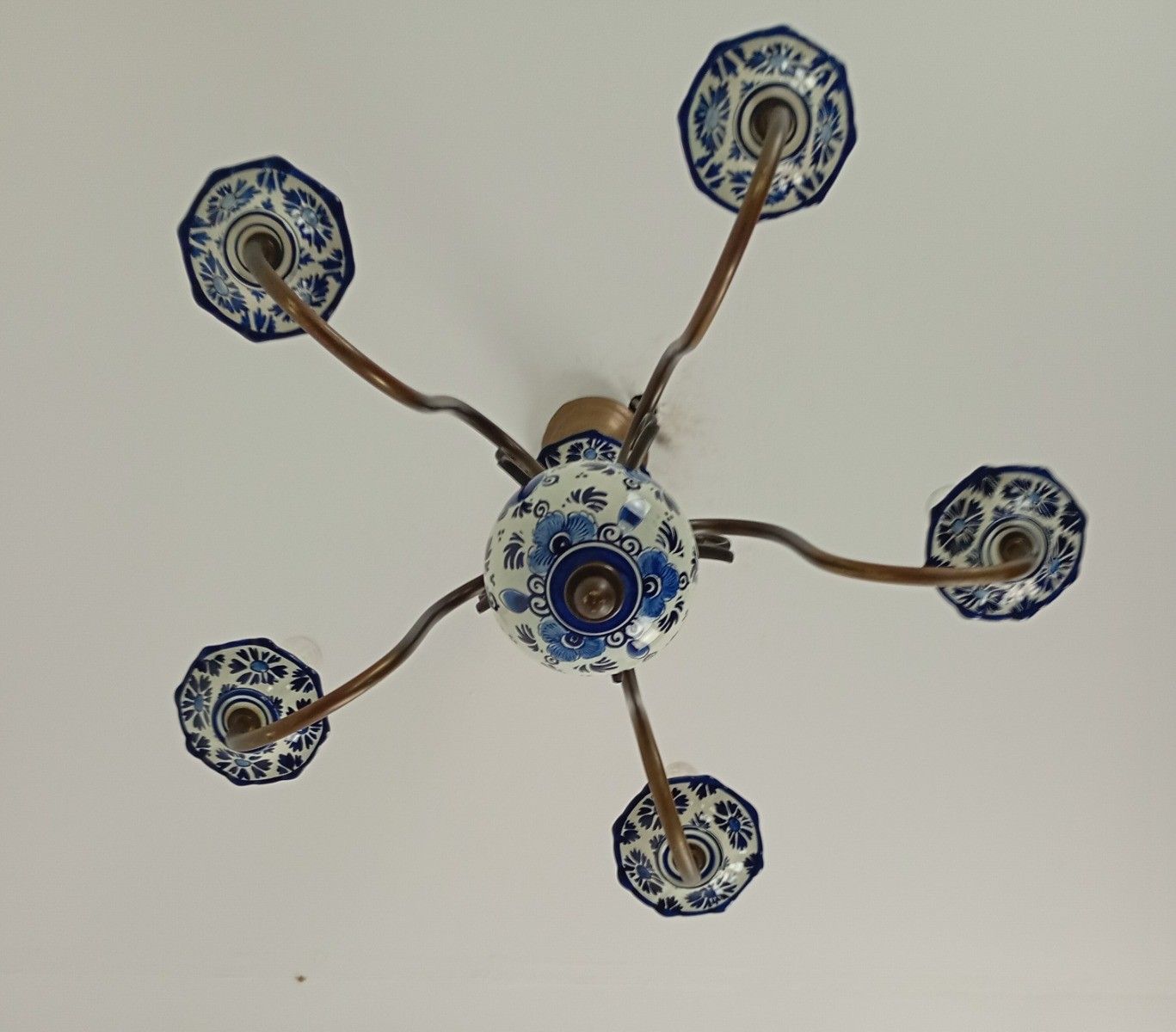 photo for sale Vintage Delft Blue White Porcelain Brass Chandelier 5 Arm Hand Painted Farmhouse