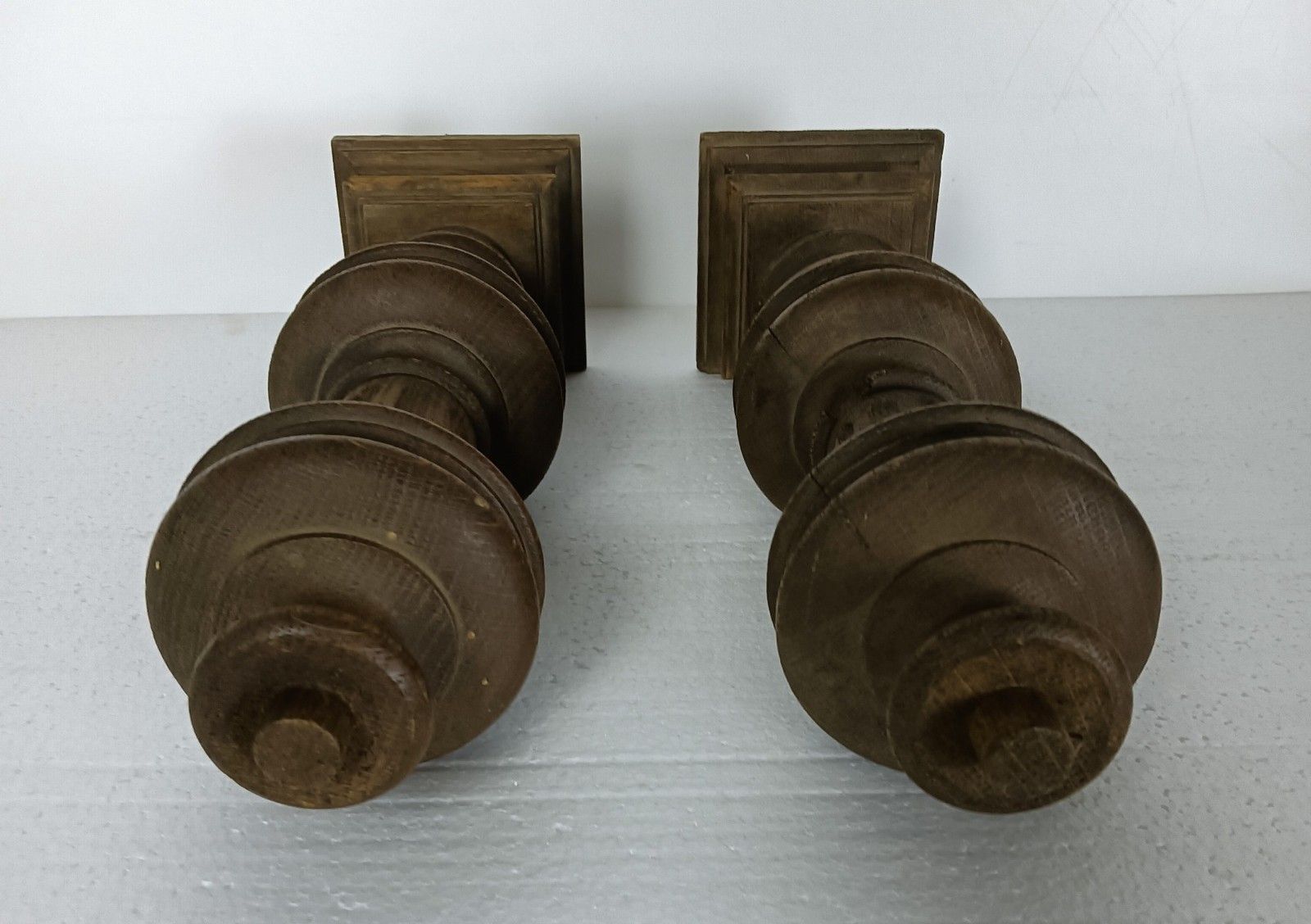 Set Of 2 Reclaimed Carved Wood Antique Spindles Balusters Trim Posts Pillar Arch photo Home Decor