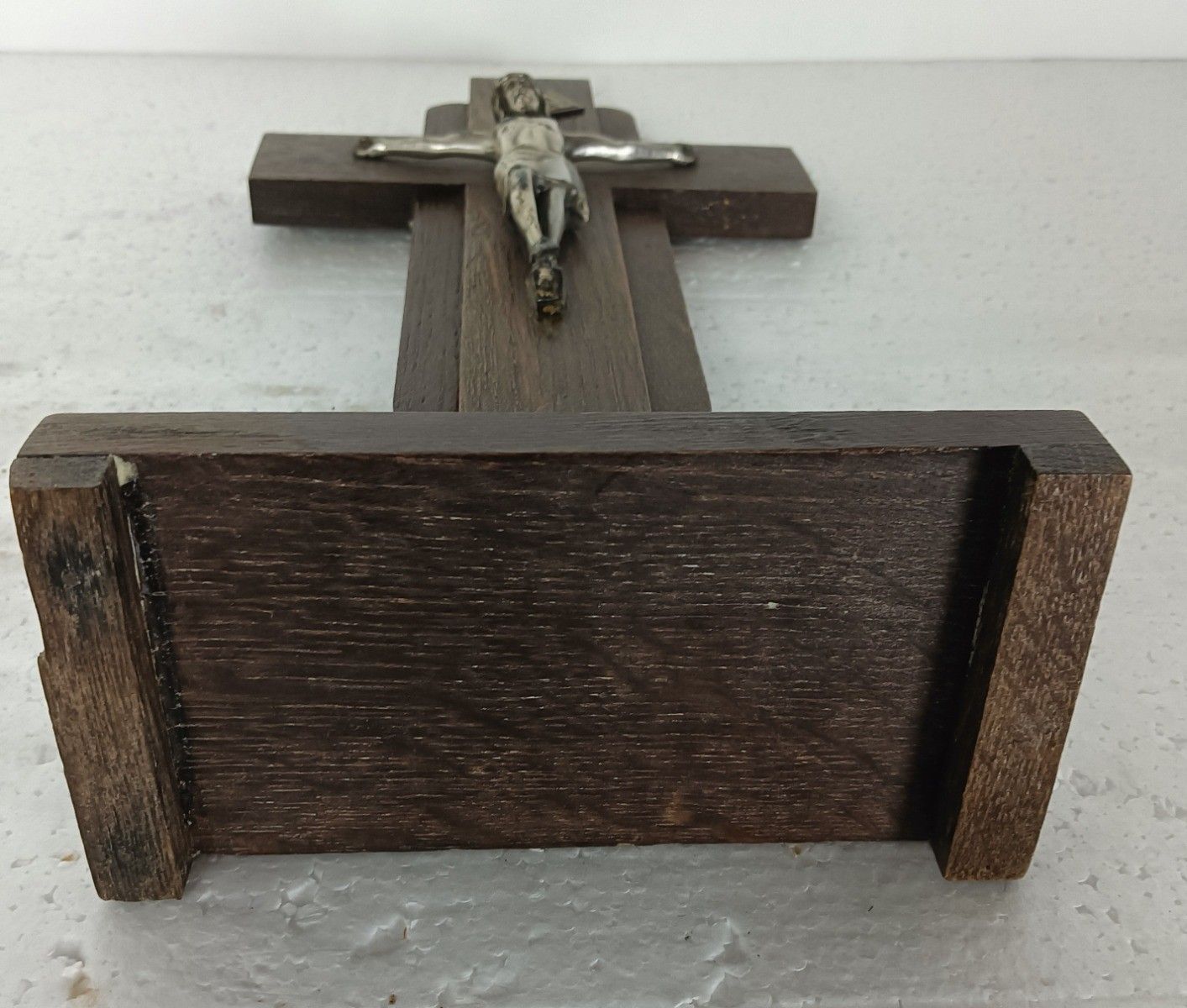 photo furniture Art Deco Standing Table Crucifix Wood Spelter Corpus Christi Crucifixion Antique