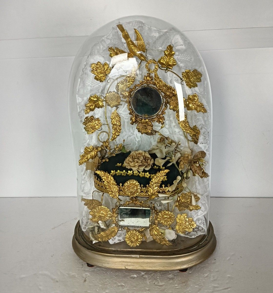 Oval Antique 1800s Victorian French Bridal Wedding Dome Gold Ormulu Gilt Leafs F photo furniture