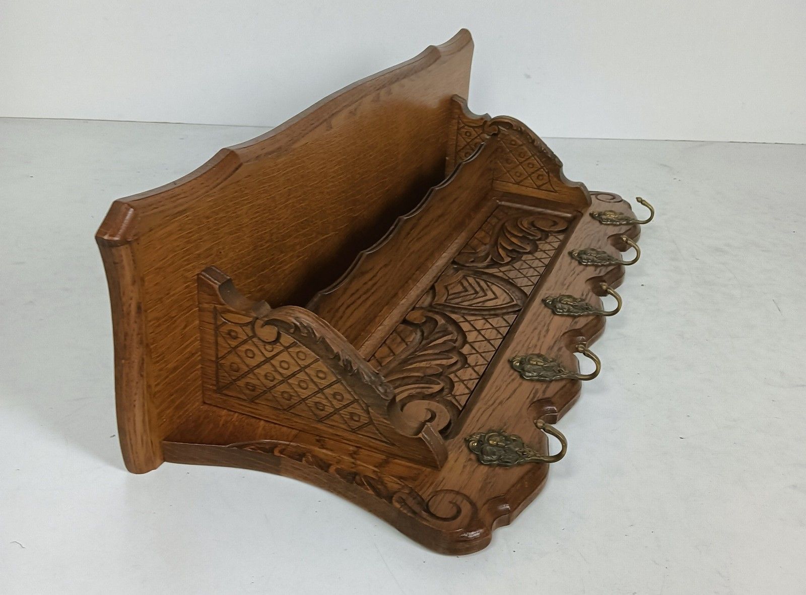 Vintage Coat Hat Rack Kitchen Hallway Carved Wood Ornate 5 Hooks photo vintage