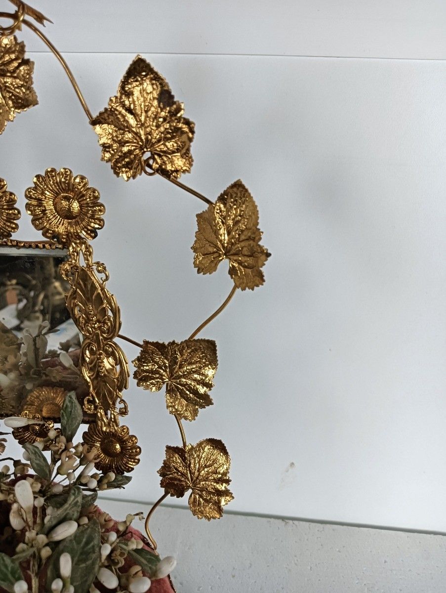 Oval Antique 1800s Victorian French Bridal Wedding Glass Dome Gold Ormulu Gilt L photo for sale