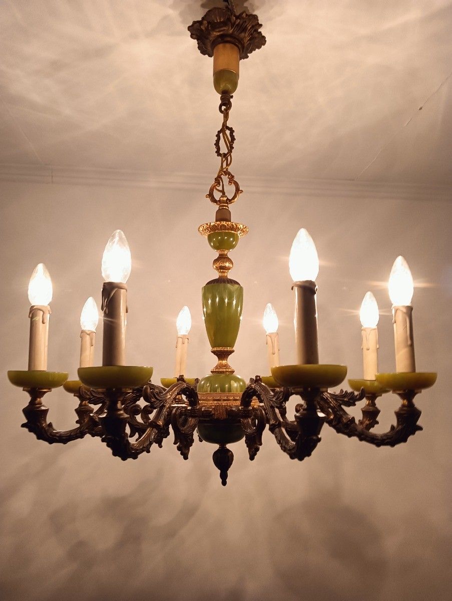 photo furniture Chandelier 8 Arms Lights Hollywood Regency Brass Faux Marble Resi  Vintage
