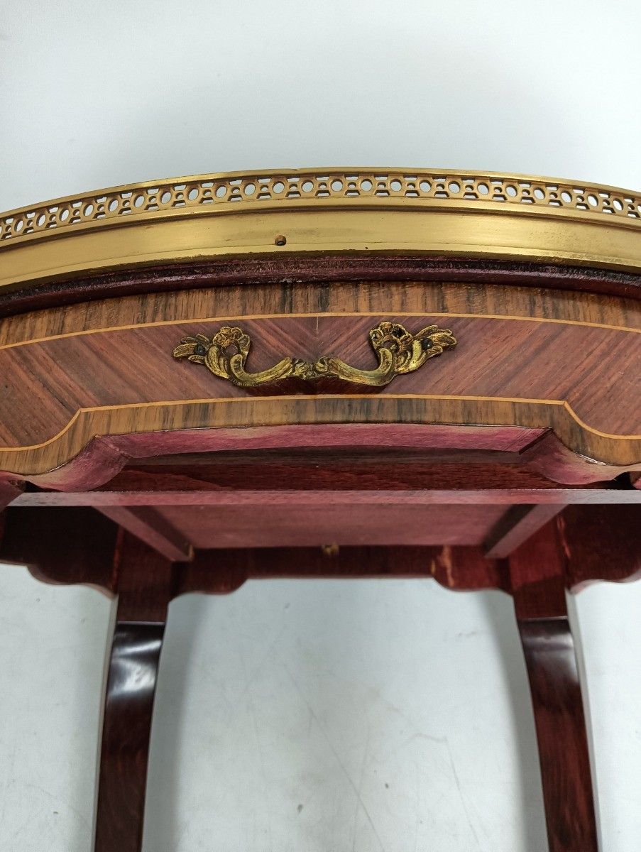 photo vinterior Vintage Italian Inlay Marquetry Wood Hallway Table Marble Top Brass Trims