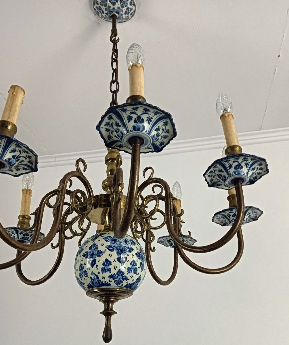 Vintage Delft Blue White Chandelier 8 Arm Lights Marked Barn Style Gorgeous photo 1346.0