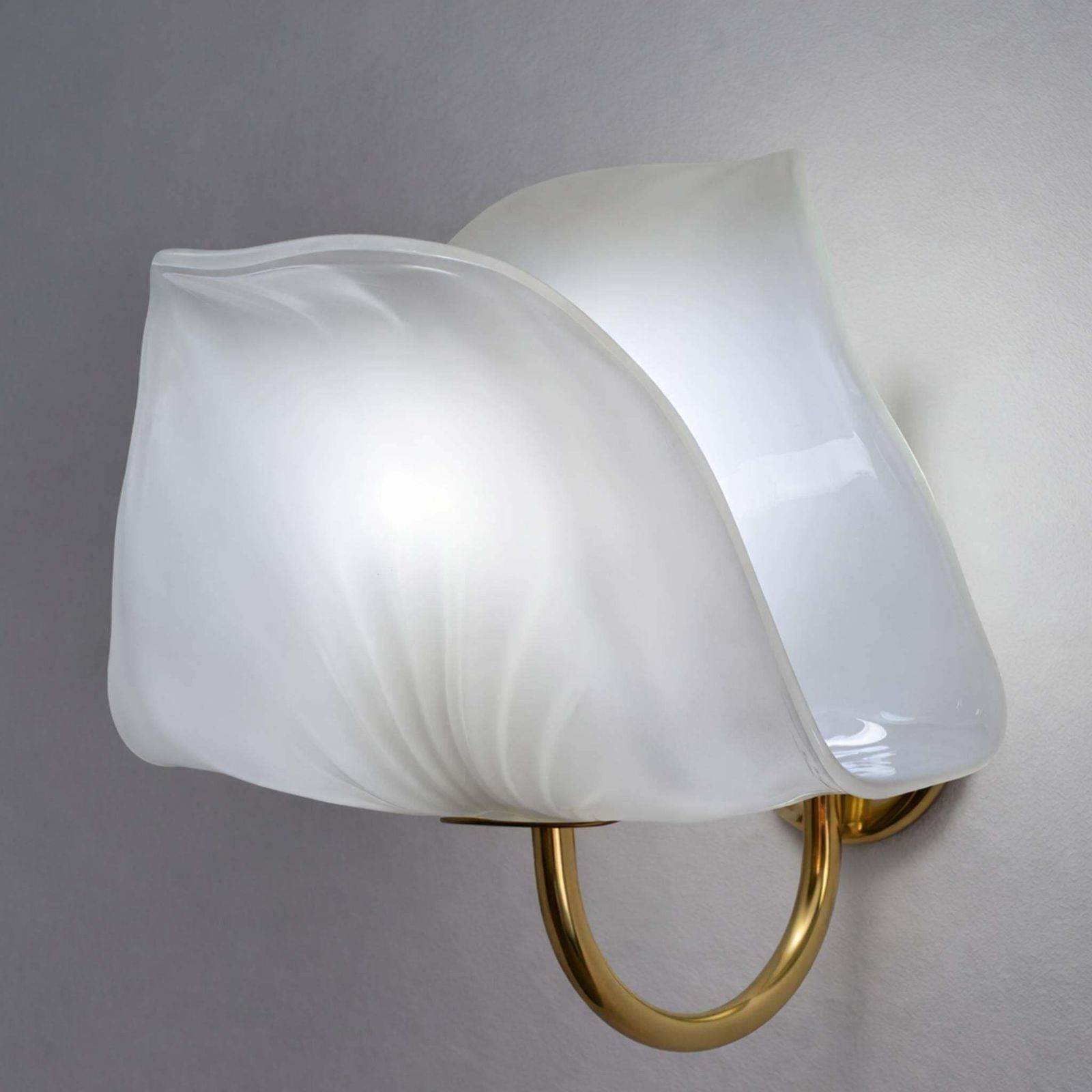 Pair Of Leaf Murano Glass And Brass Wall Lights By Paf Studio, Italy, 1970s photo Lighting