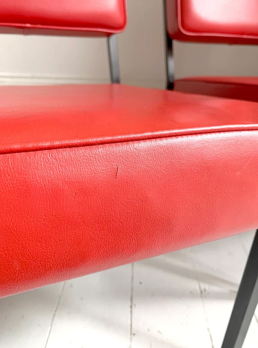 photo furniture Mid Century Modern Red Vinyl Cocktail / Lounge Chair, Black Frame, 2 Of 2